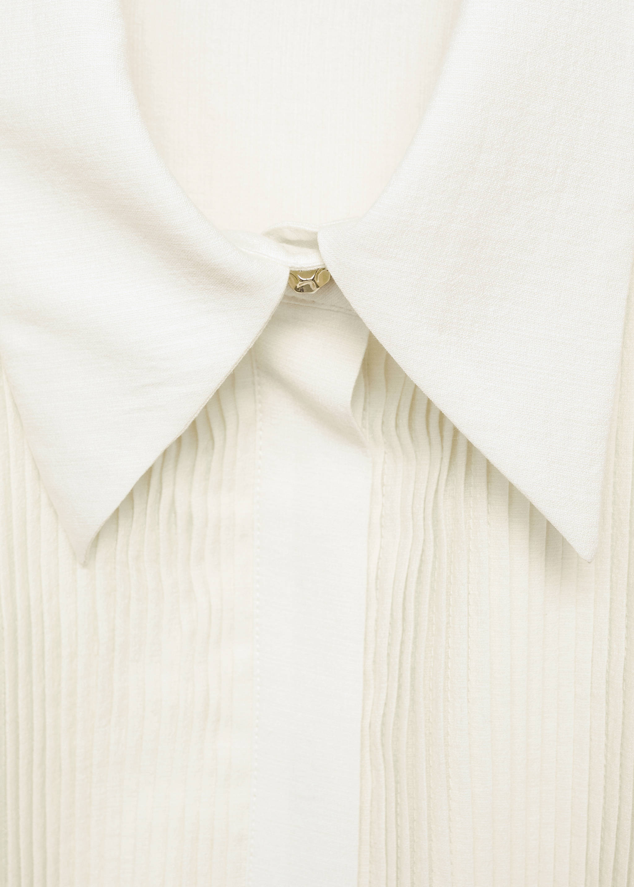 Fluid shirt with contrasting panel - Details of the article 8