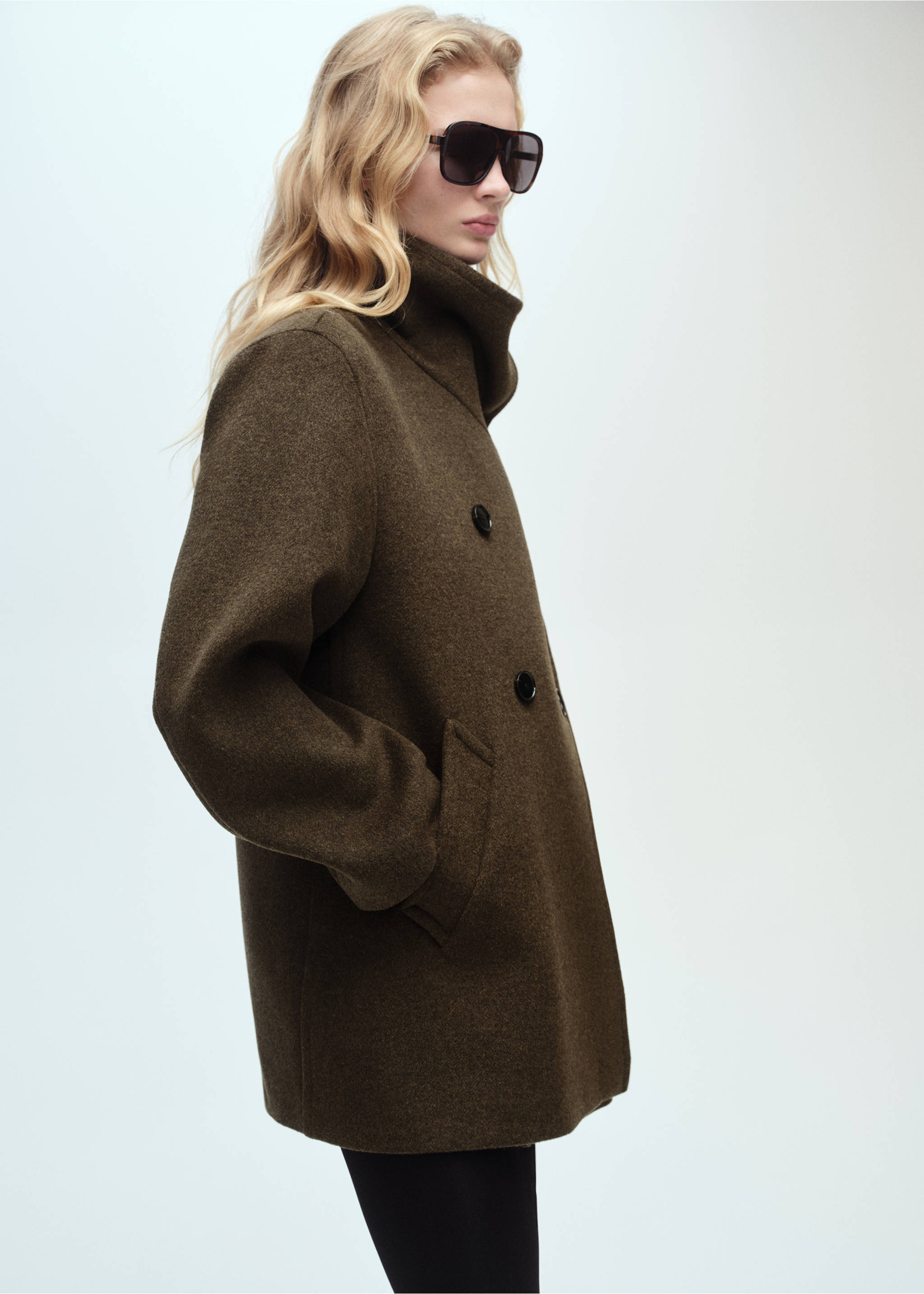 Midi wool coat with wraparound collar - Details of the article 2, Khaki. Ref: 87020641-00.