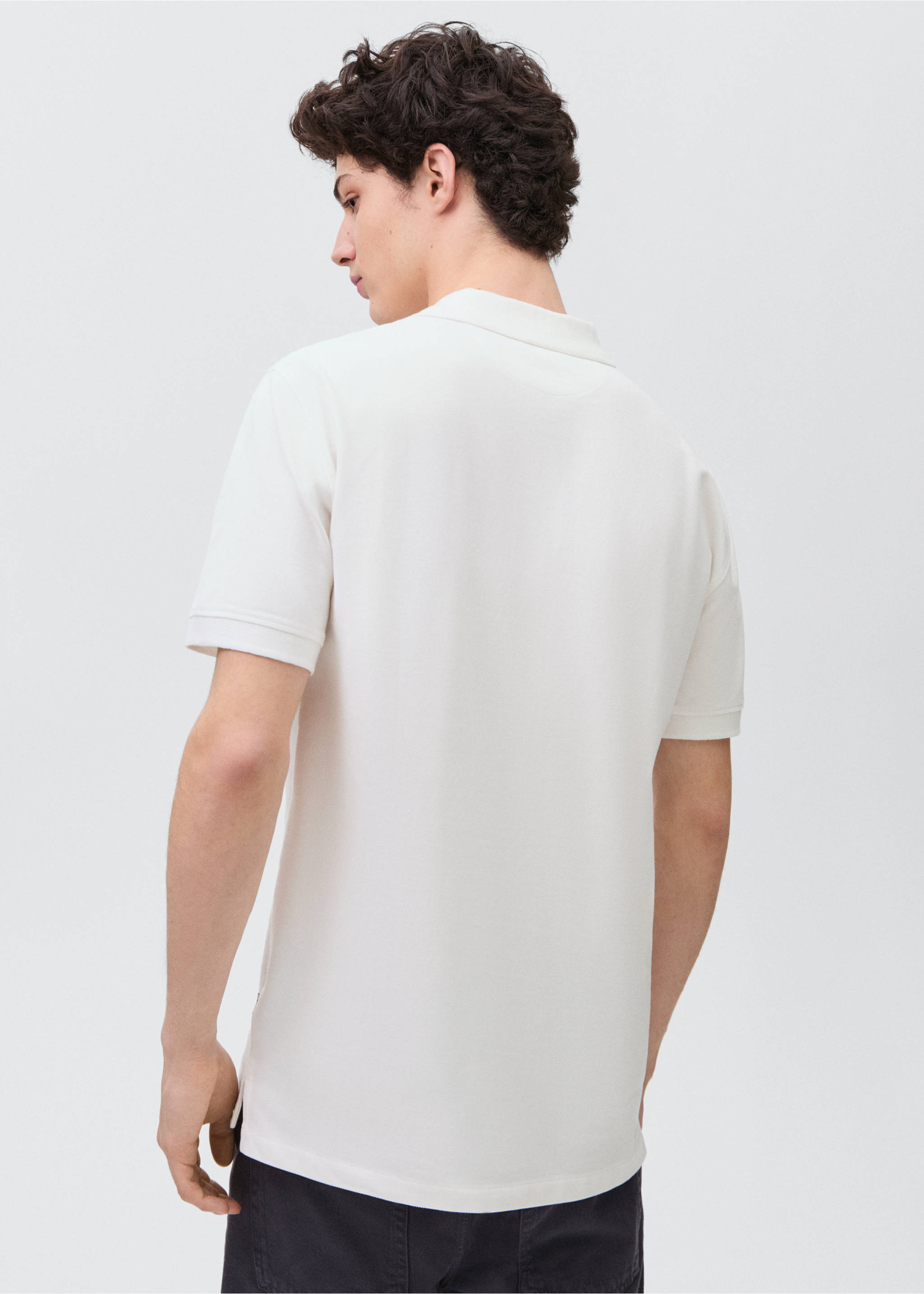 Polo coton piqué - Verso de l’article, Blanc cassé. Ref: 87021059-00.