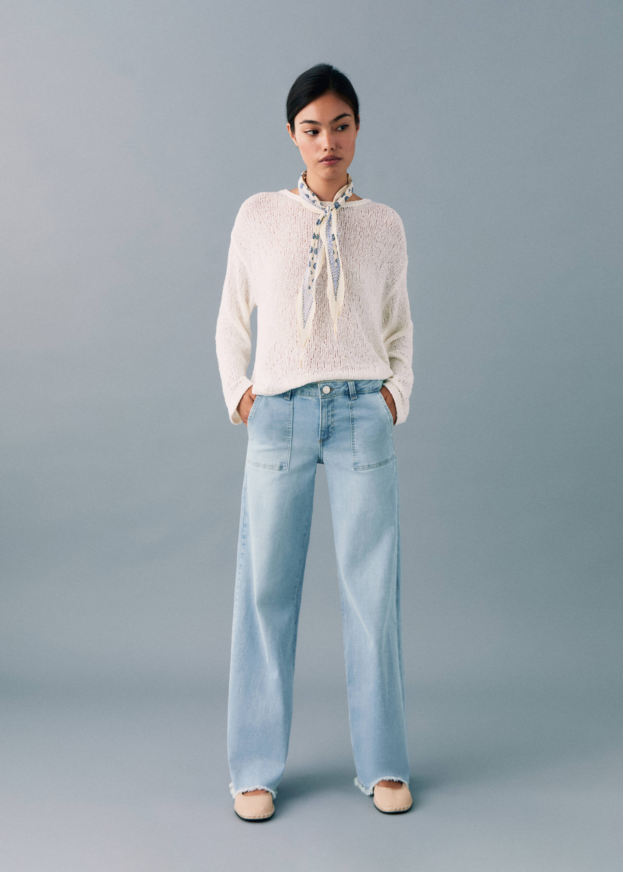 Wideleg low frayed hem jeans - General plane