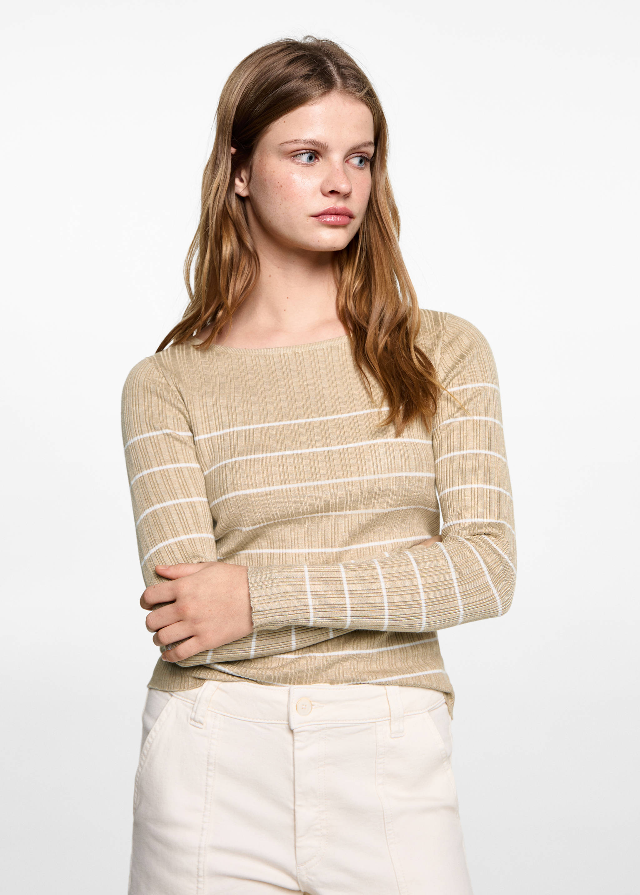 Gestreifter Rippenpullover - Mittlere Ansicht