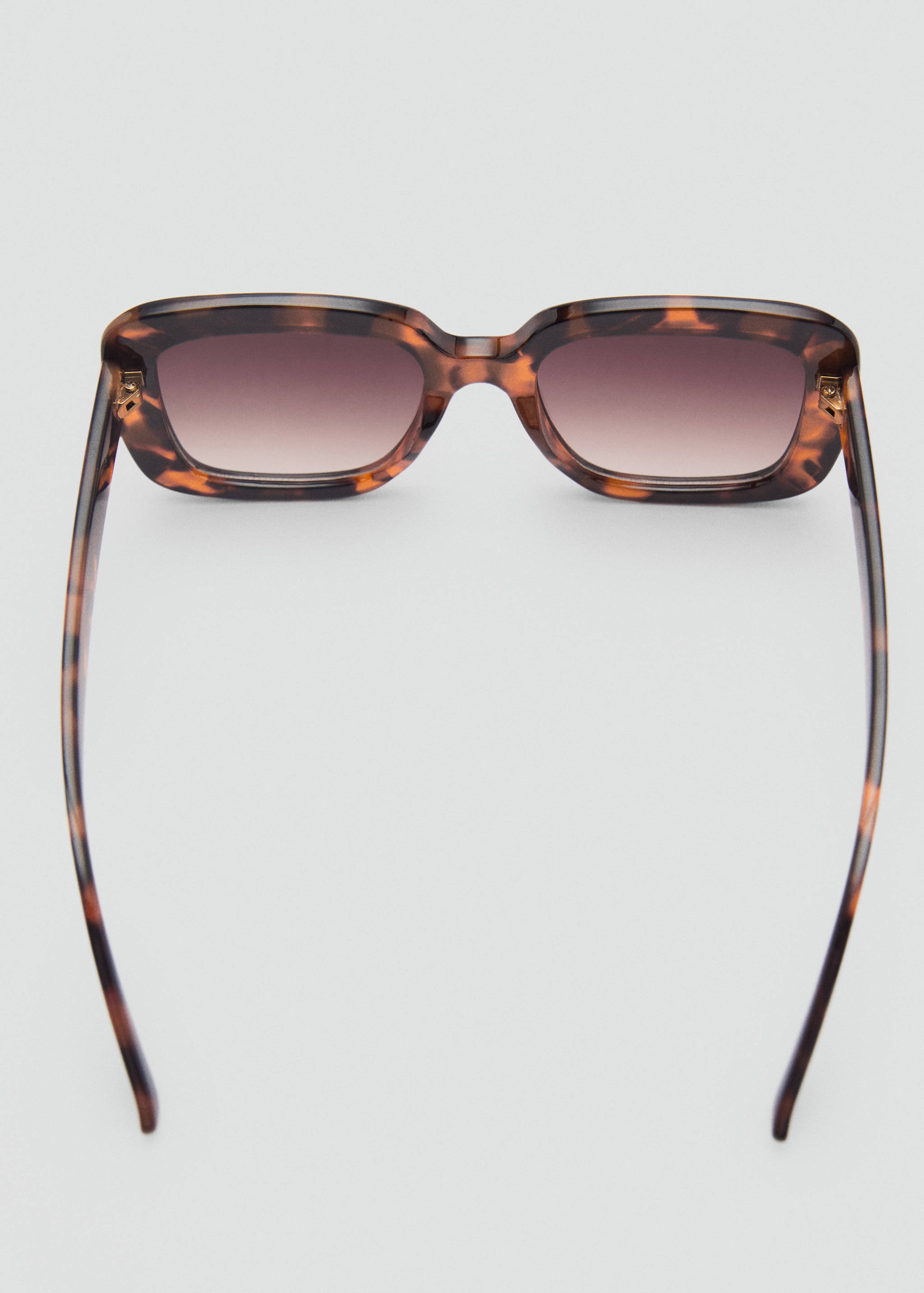 Resin frame sunglasses - Details of the article 1