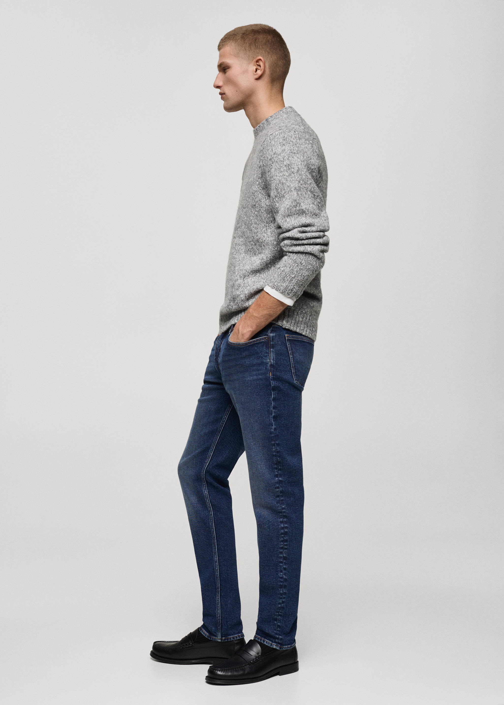 Jean Jan slim-fit délavé foncé effet usé - Détail de l'article 2