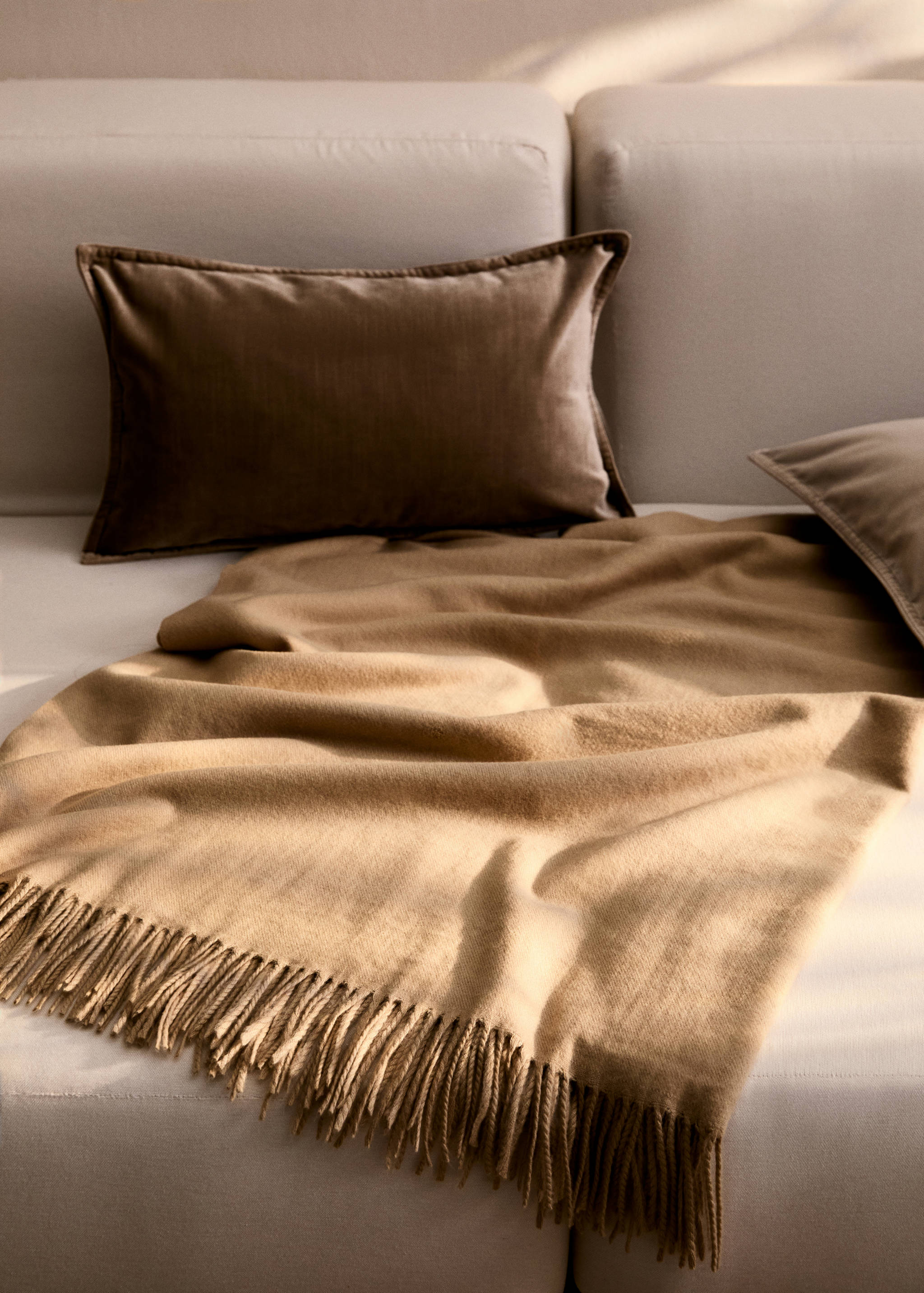 Deka s třásněmi - Celkový náhled