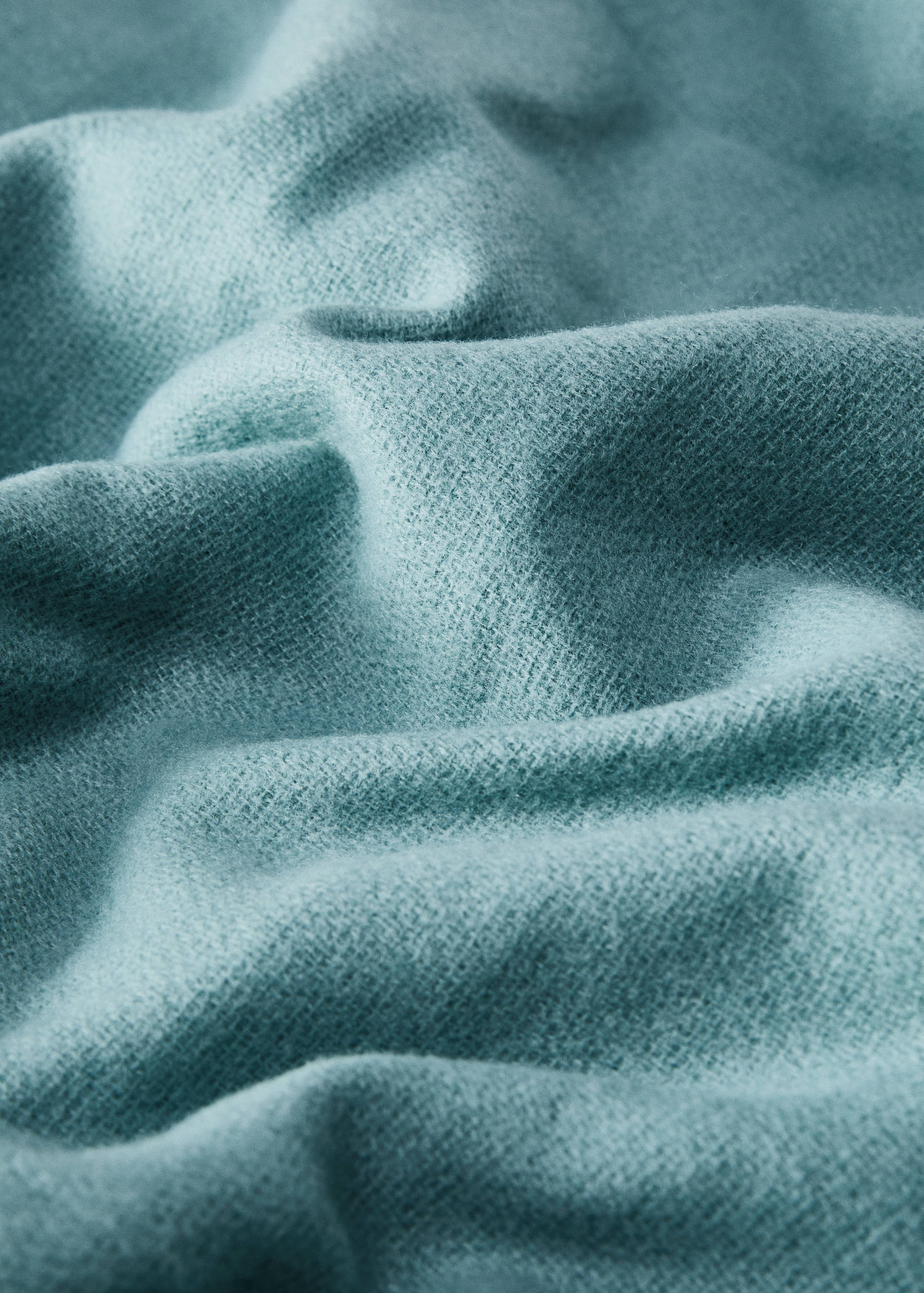 Soft melange blanket - Details of the article 2