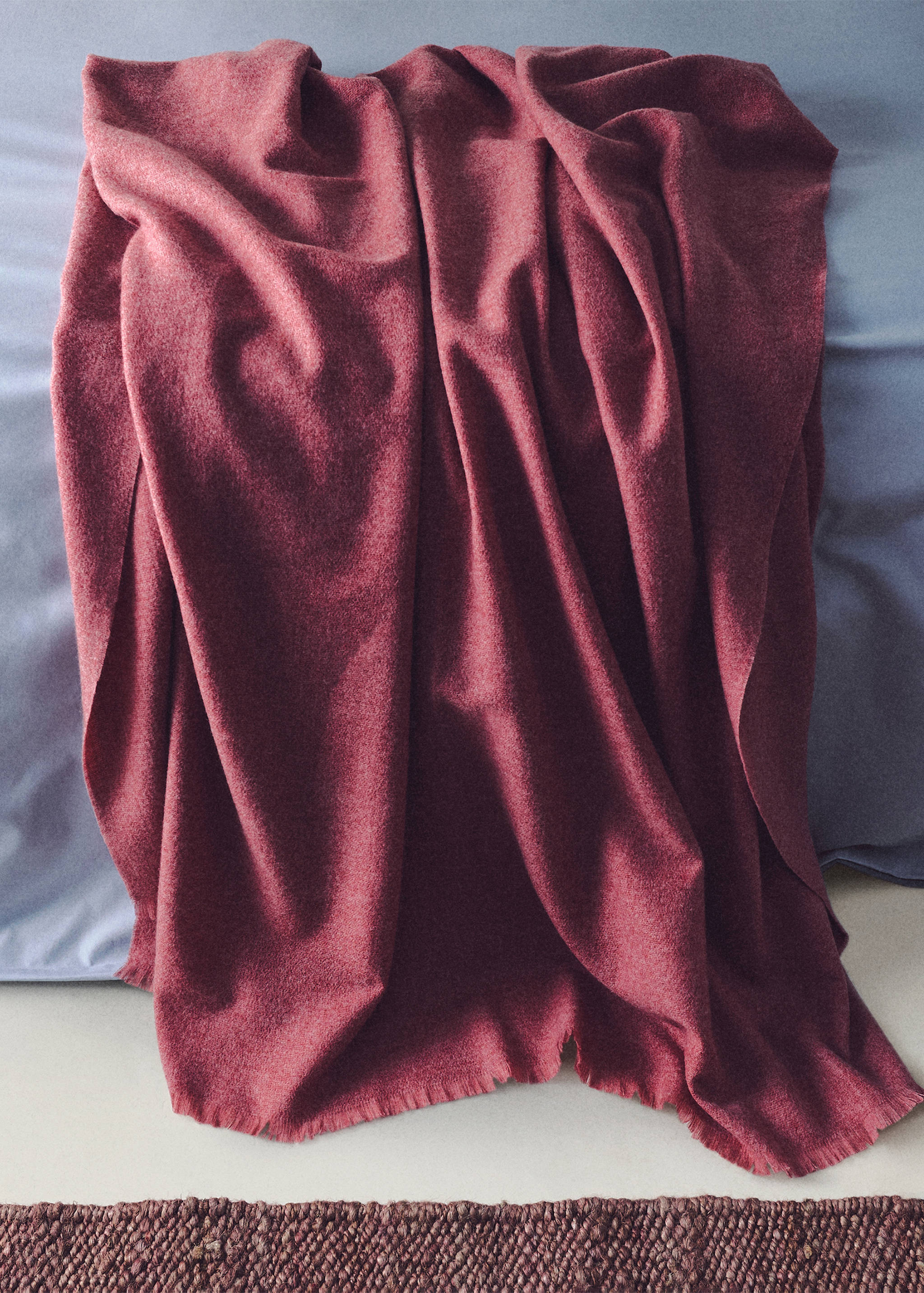 Soft melange blanket - Details of the article 6