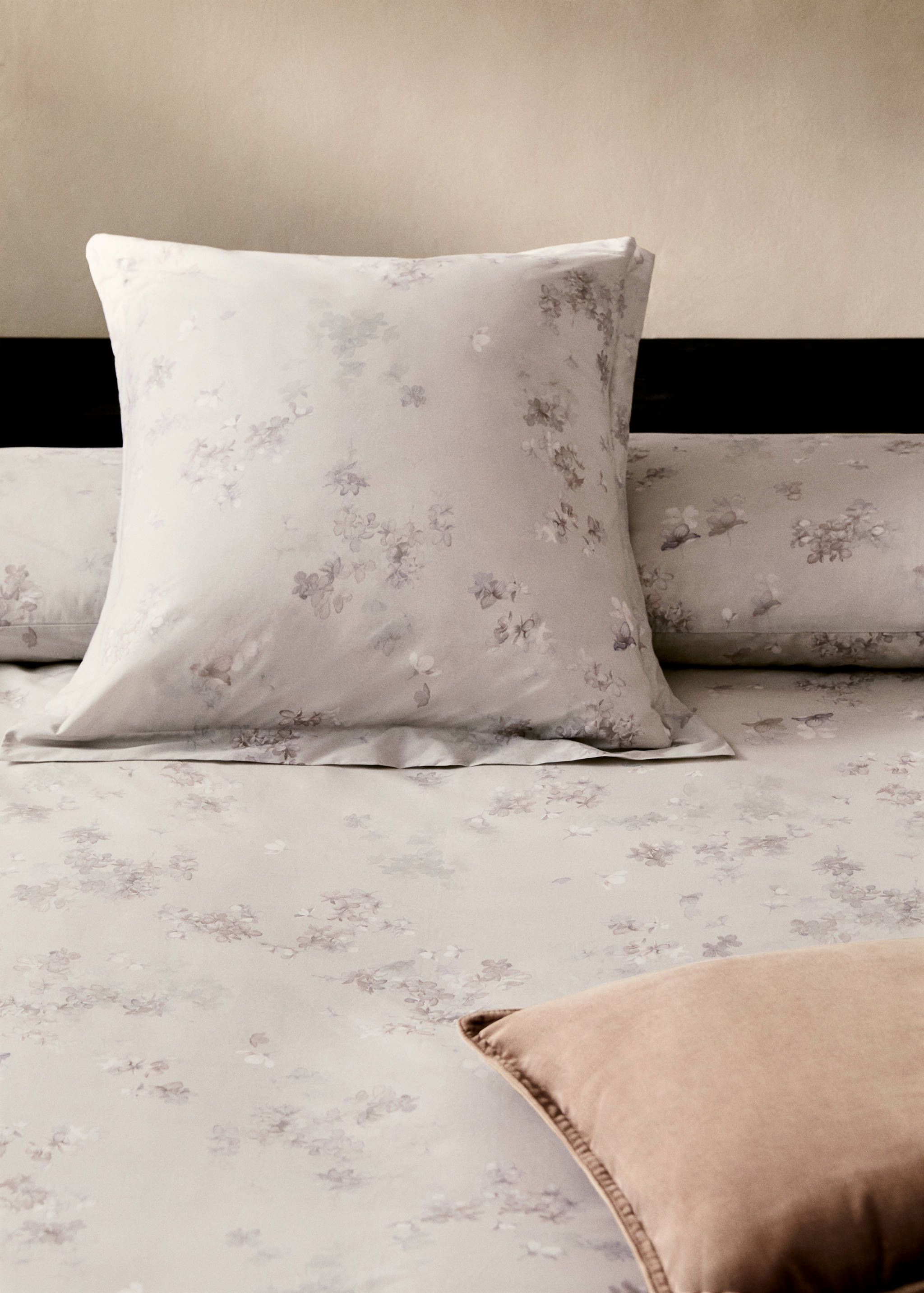Percale cotton duvet cover with romantic floral print Queen bed - Details of the article 7