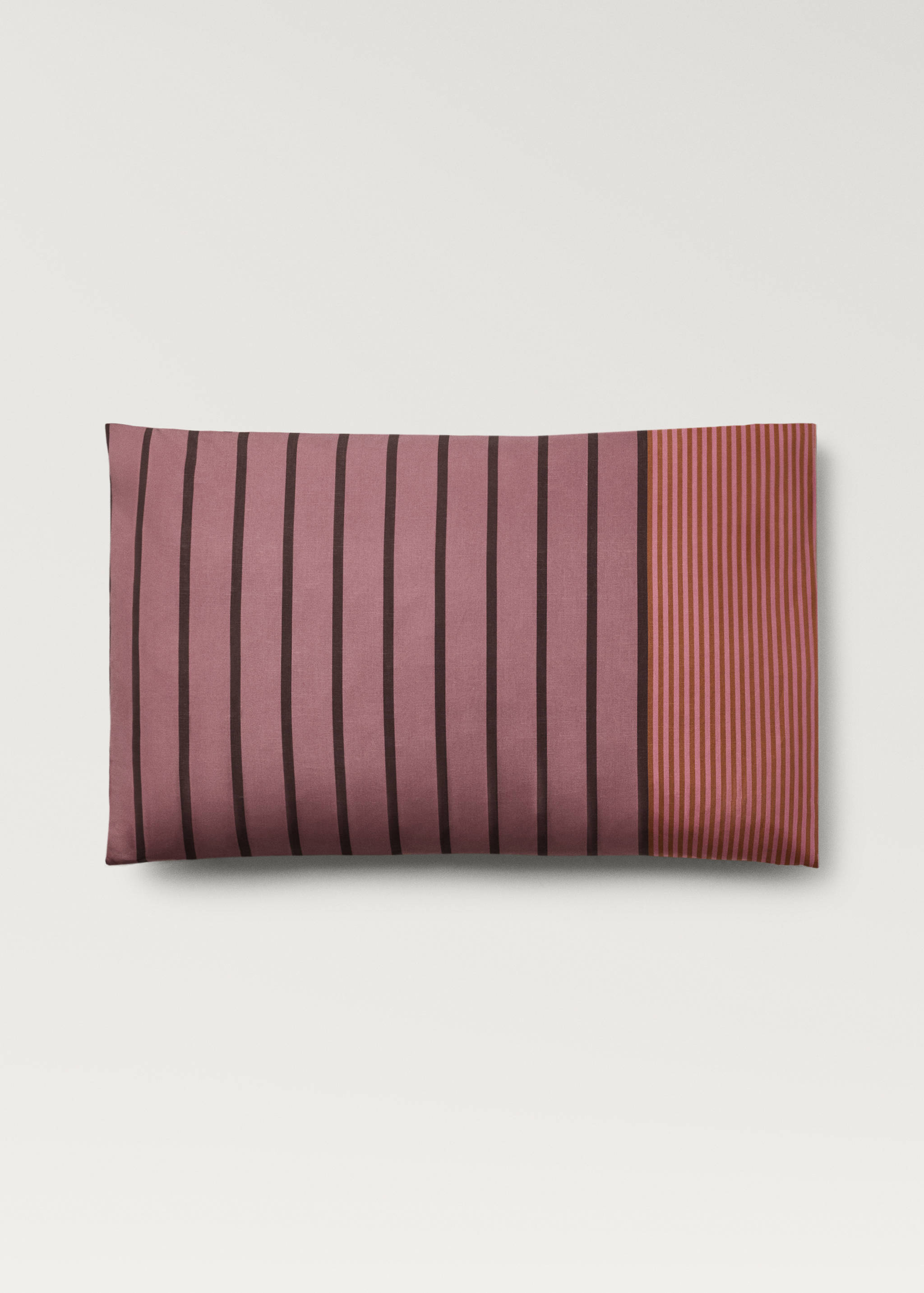 Deux taies d'oreiller en percale de coton rayures multiples 50x75 cm - Article sans modèle