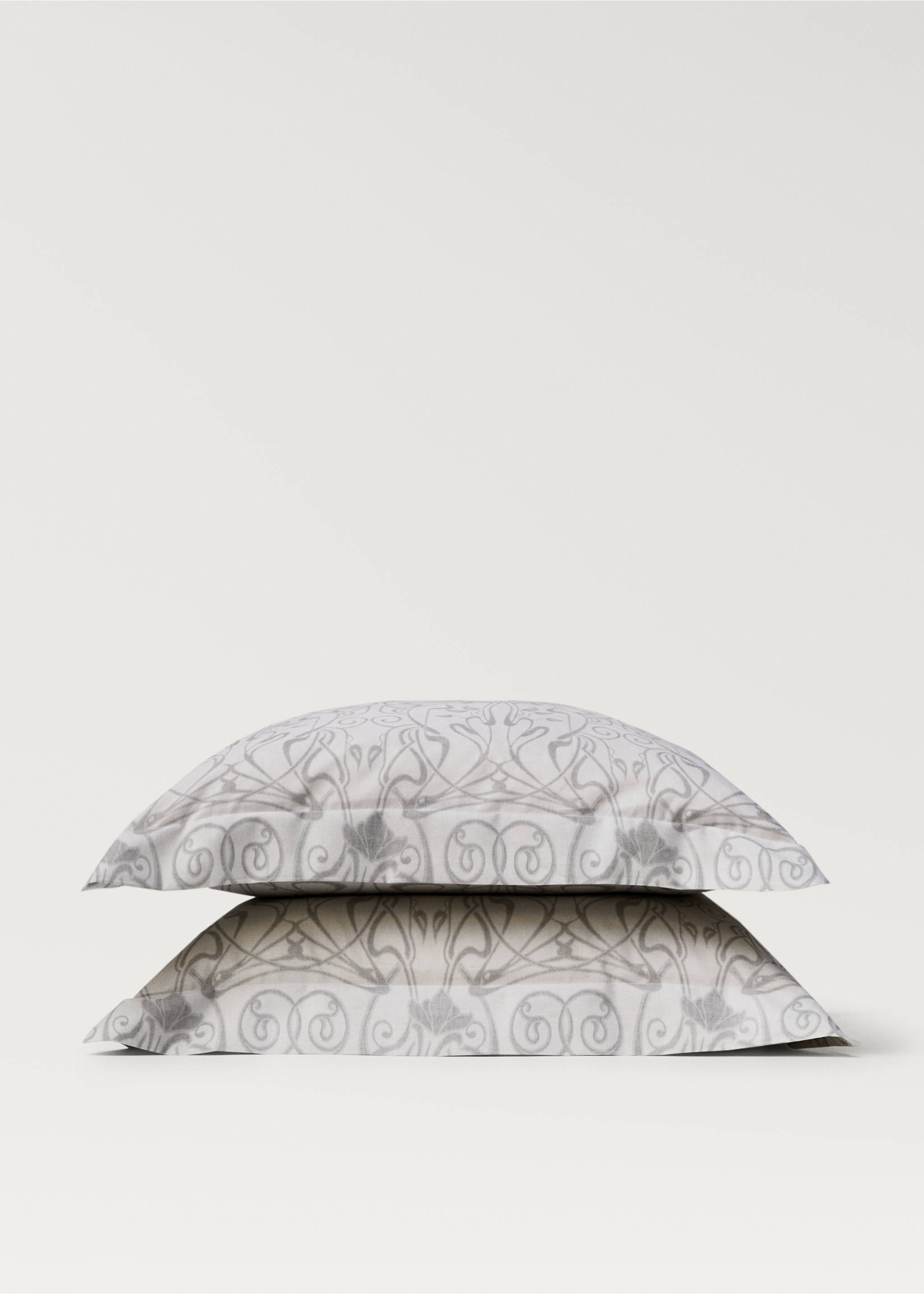 Two cotton percale ornamental-print pillowcases 60x60 cm - Details of the article 1, Light/Pastel Grey. Ref: 87022942-00.