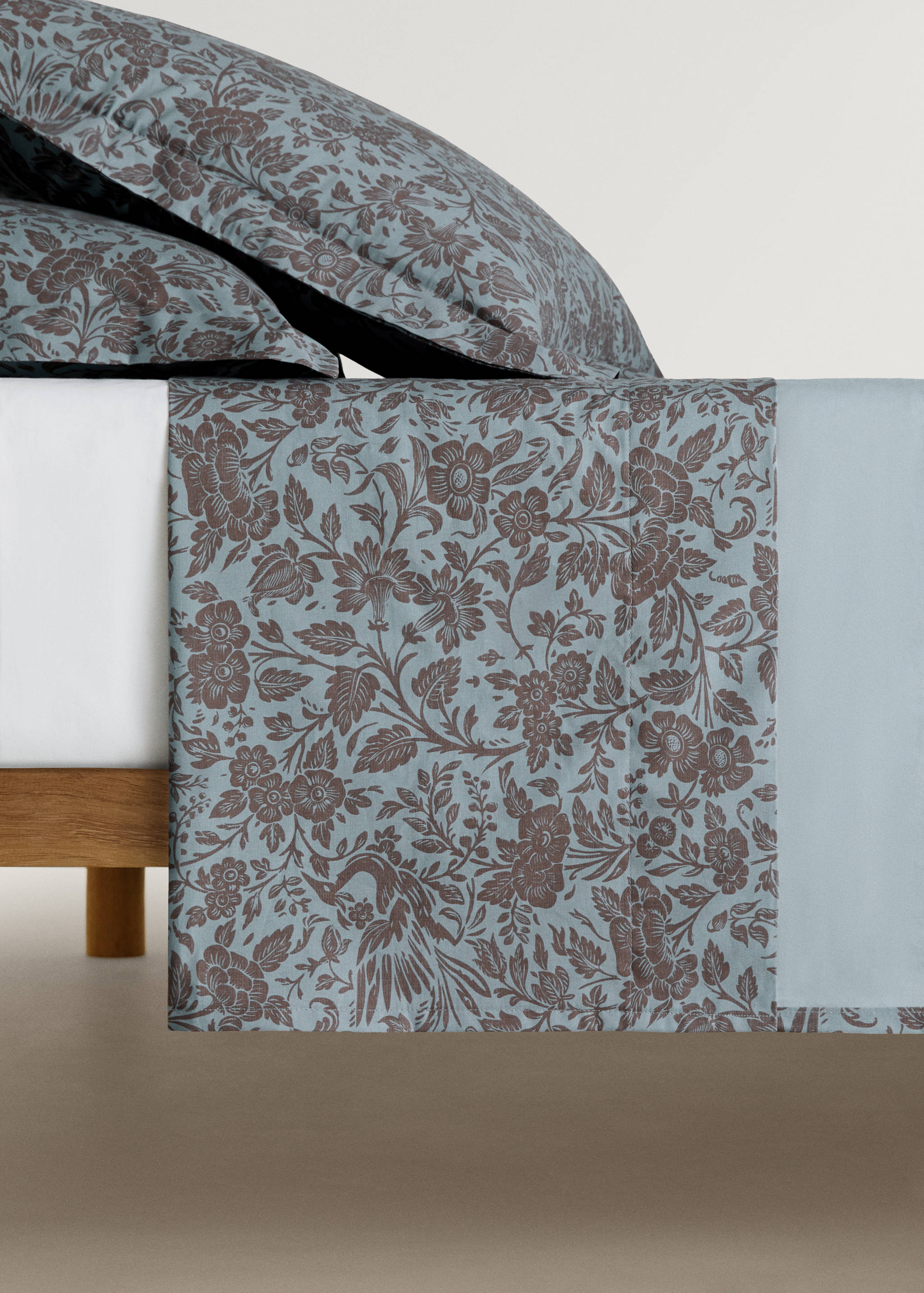 Percale cotton printed two-tone floral flat sheet King bed - Article without model