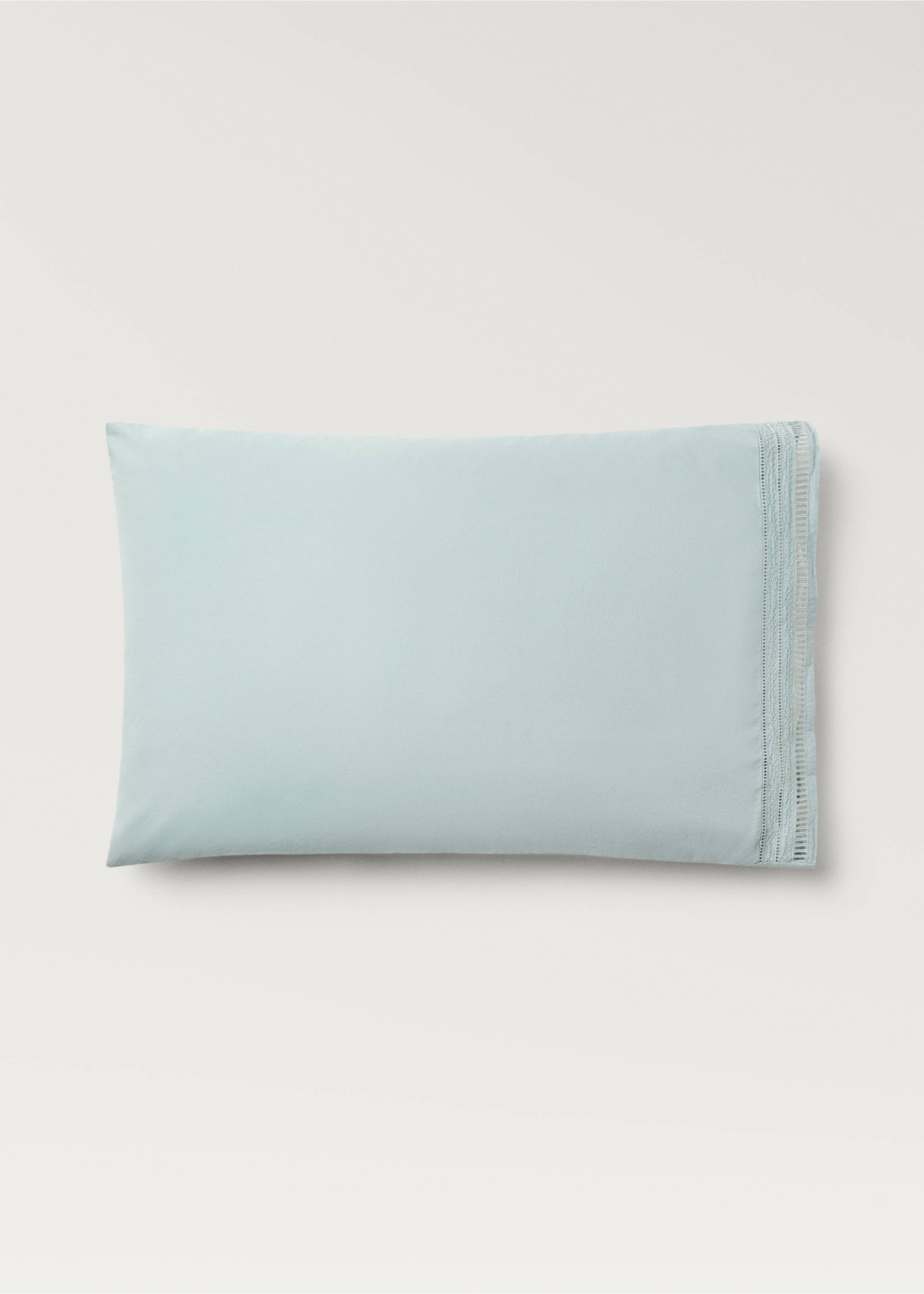 Dwie poszewki na poduszkę z haftowanym wykończeniem 50 x 75 cm - Artykuł bez modela/modelki, Pastelowa zieleń. Ref: 87022959-00.