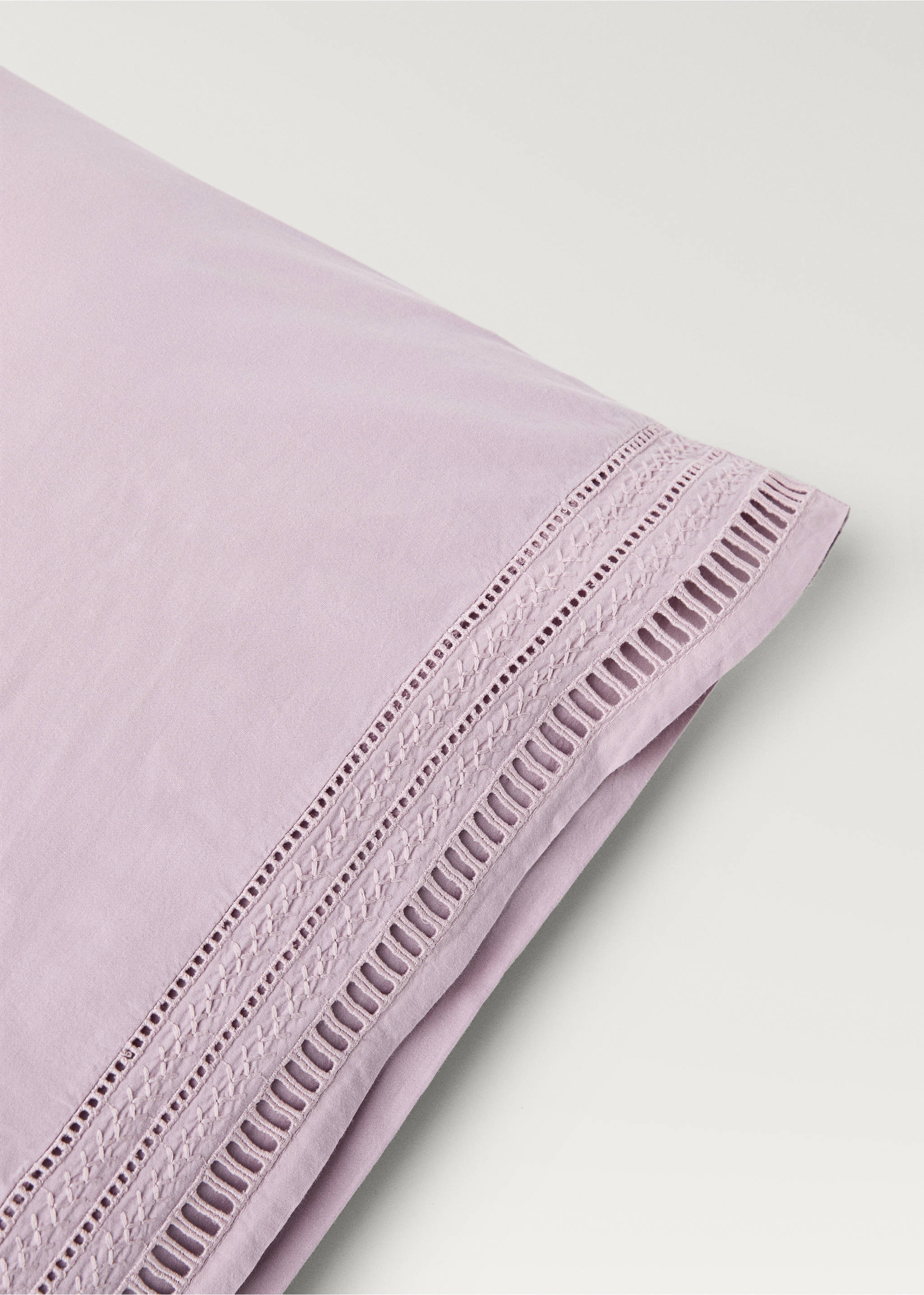 Two pillowcases with embroidered finish 50x75 cm - Details of the article 1, Light Pink. Ref: 87022959-00.