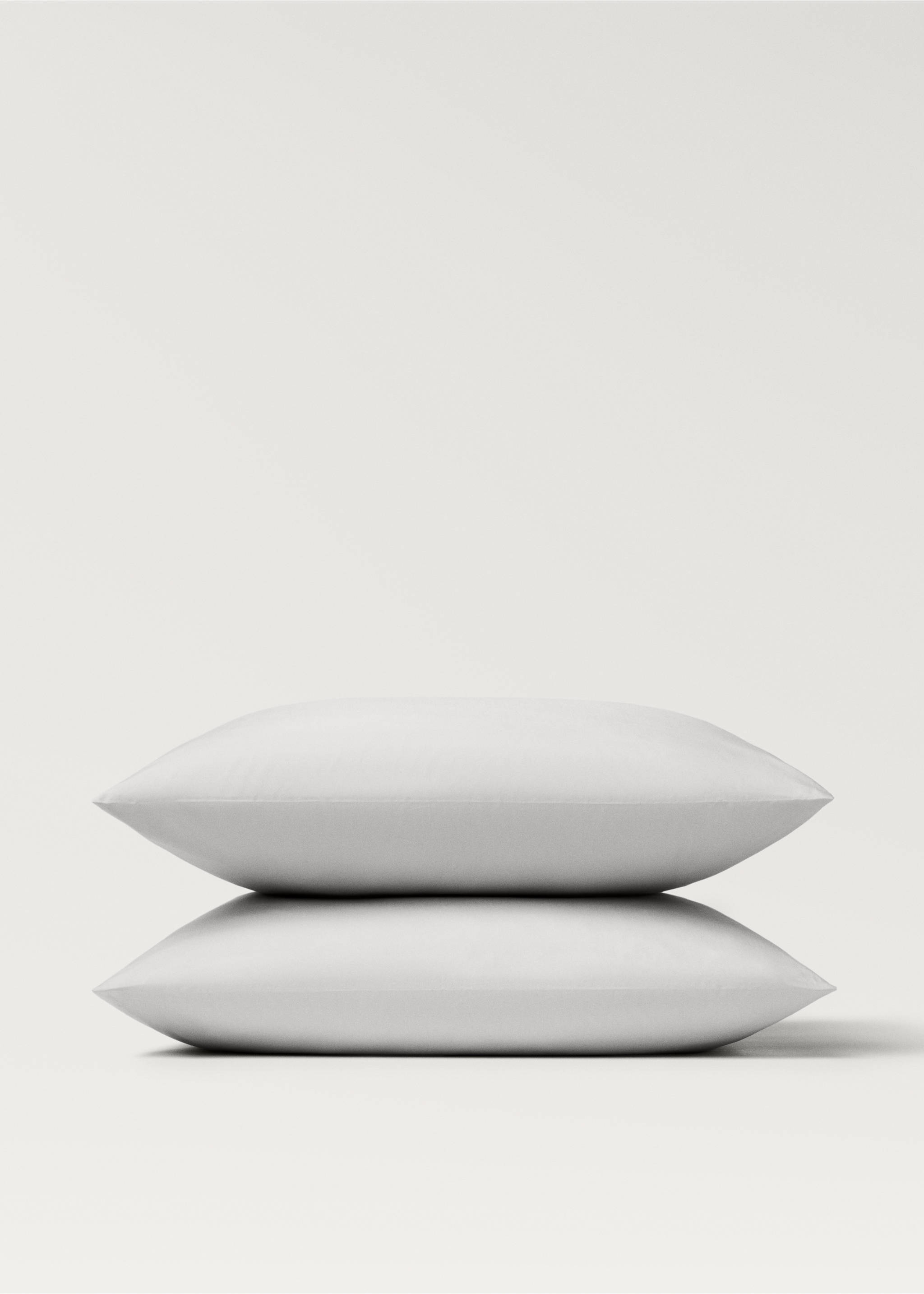 Zwei Kopfkissenbezüge aus Baumwoll-Perkal, 60 x 60 cm - Detail des Artikels 1, Hellgrau/Pastellgrau. Ref: 87022967-00.