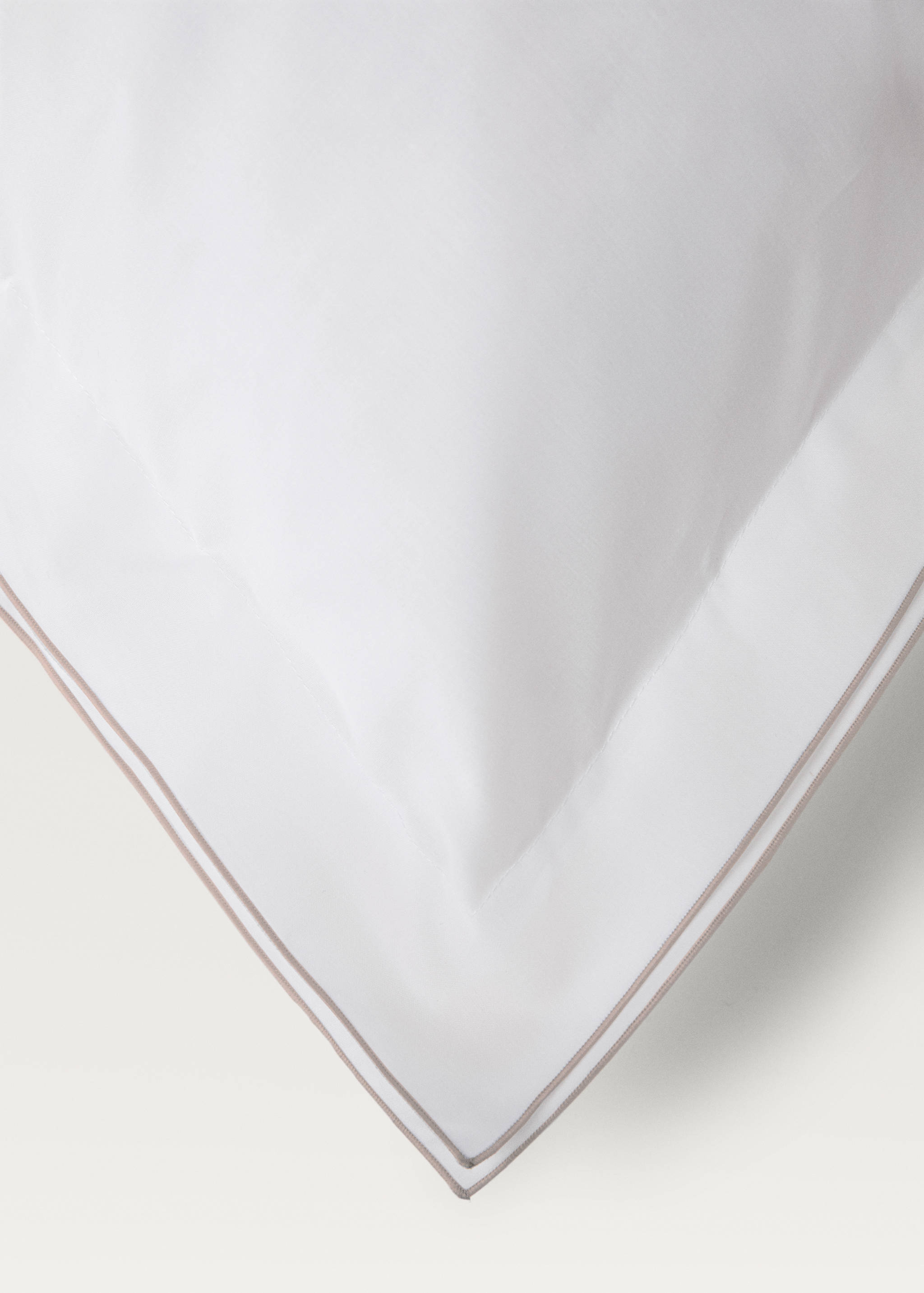 Two cotton percale pillowcases with double overlock 60x60 cm - Details of the article 3