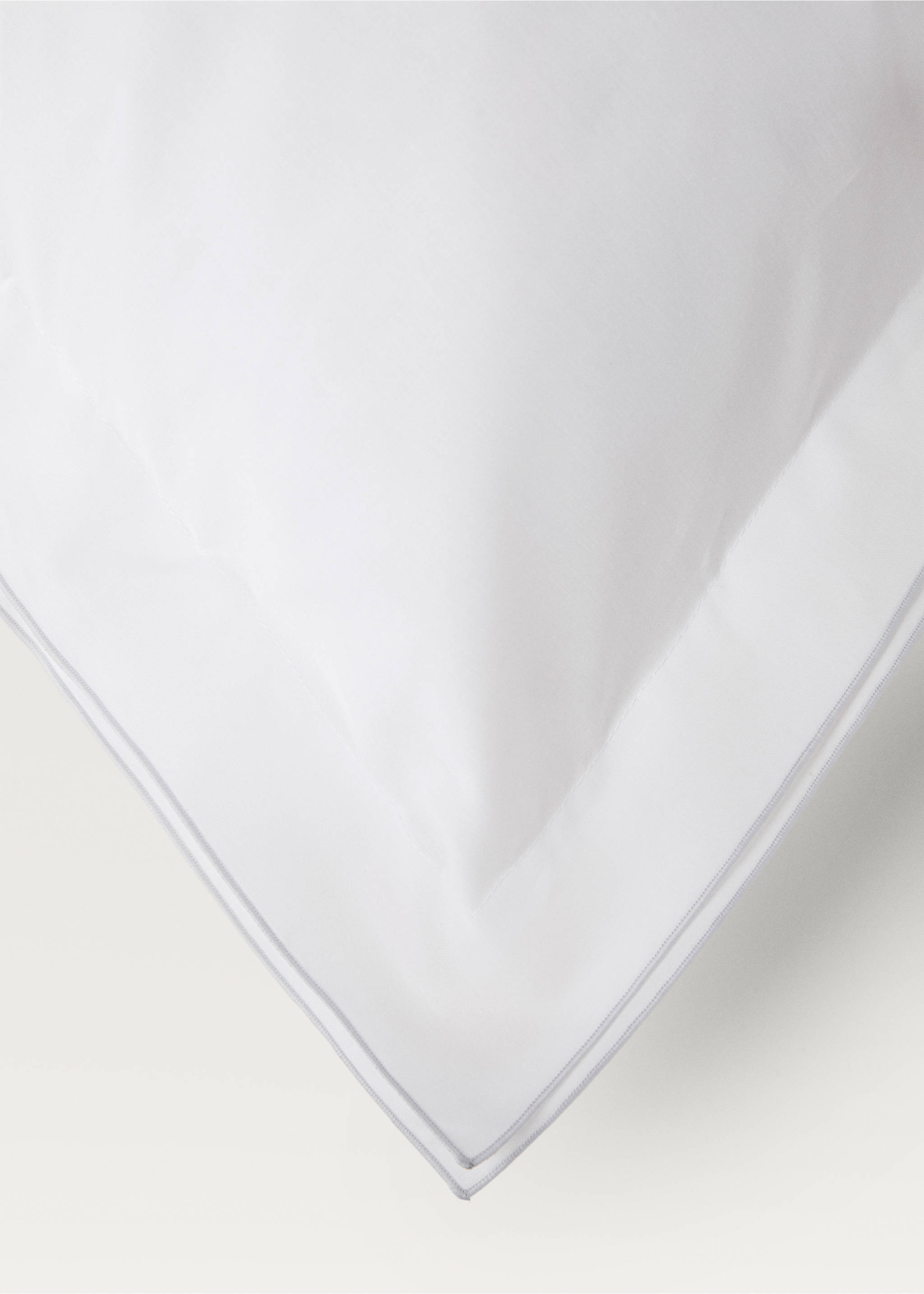 Two cotton percale pillowcases with double overlock 60x60 cm - Details of the article 3, Light/Pastel Grey. Ref: 87022971-00.