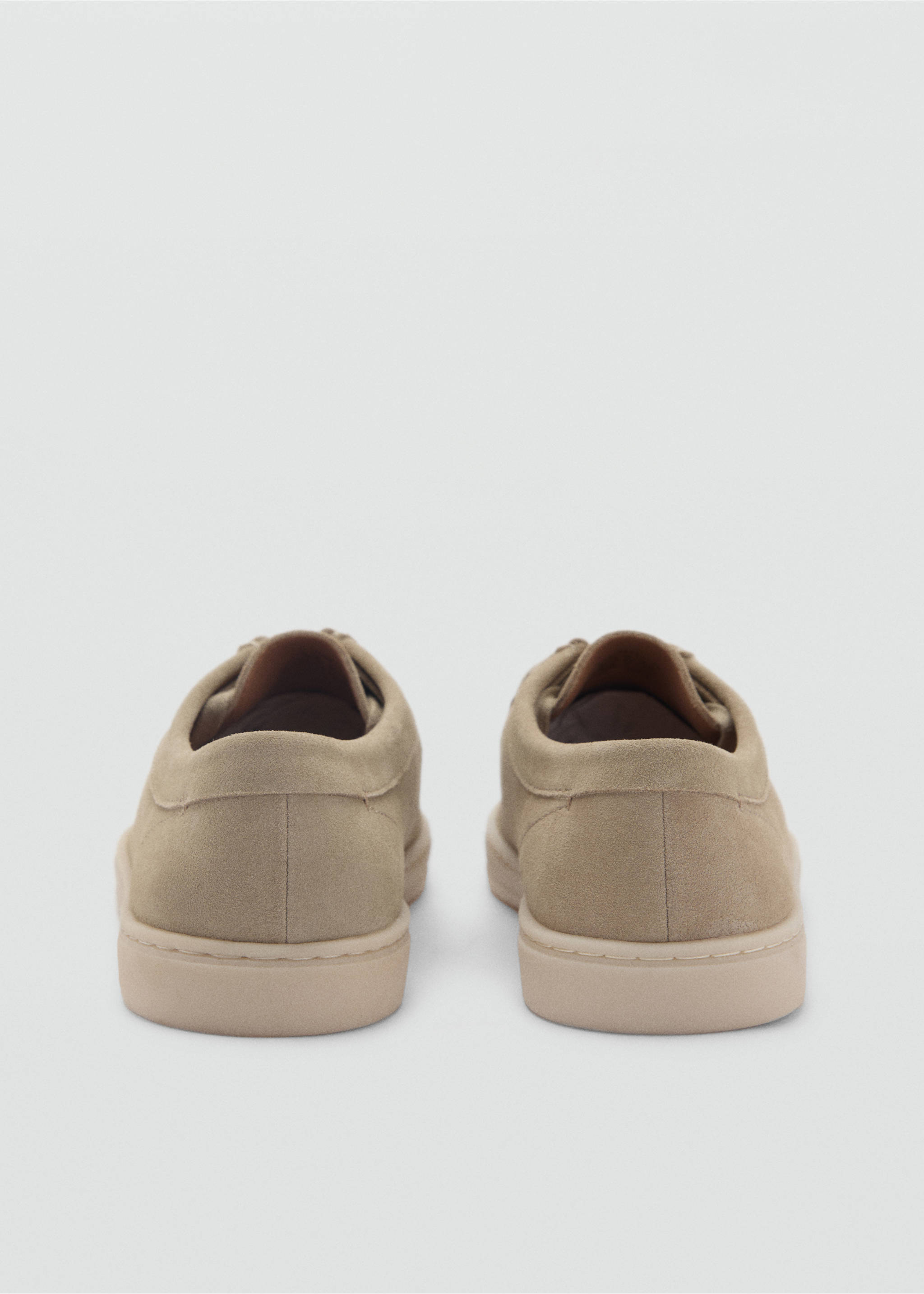 Chaussures bateau cuir suède - Détail de l'article 1, Beige. Ref: 87023270-00.