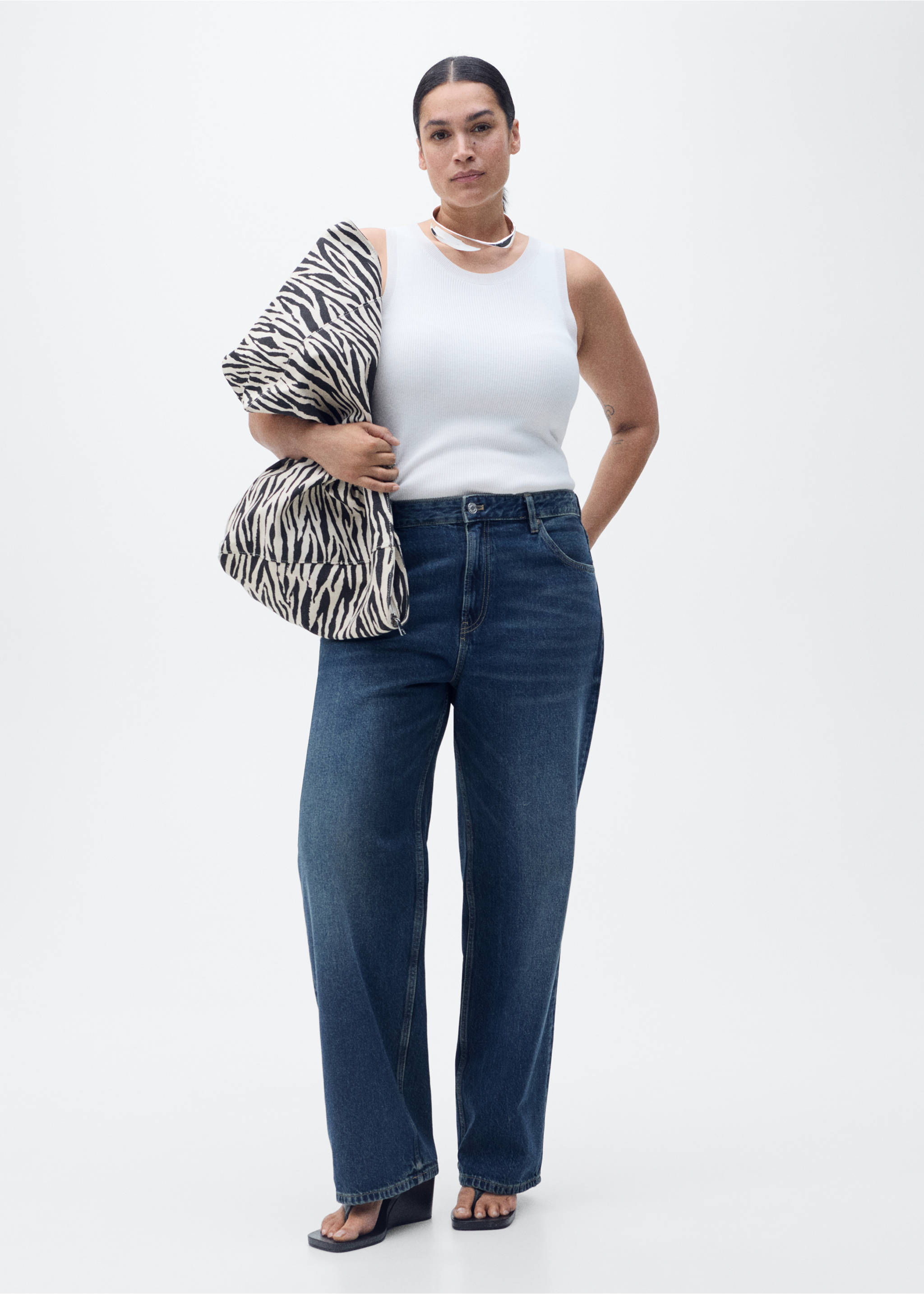 Miami medium-rise straight-fit jeans - Details of the article 6, Dark Blue. Ref: 87023281-00.