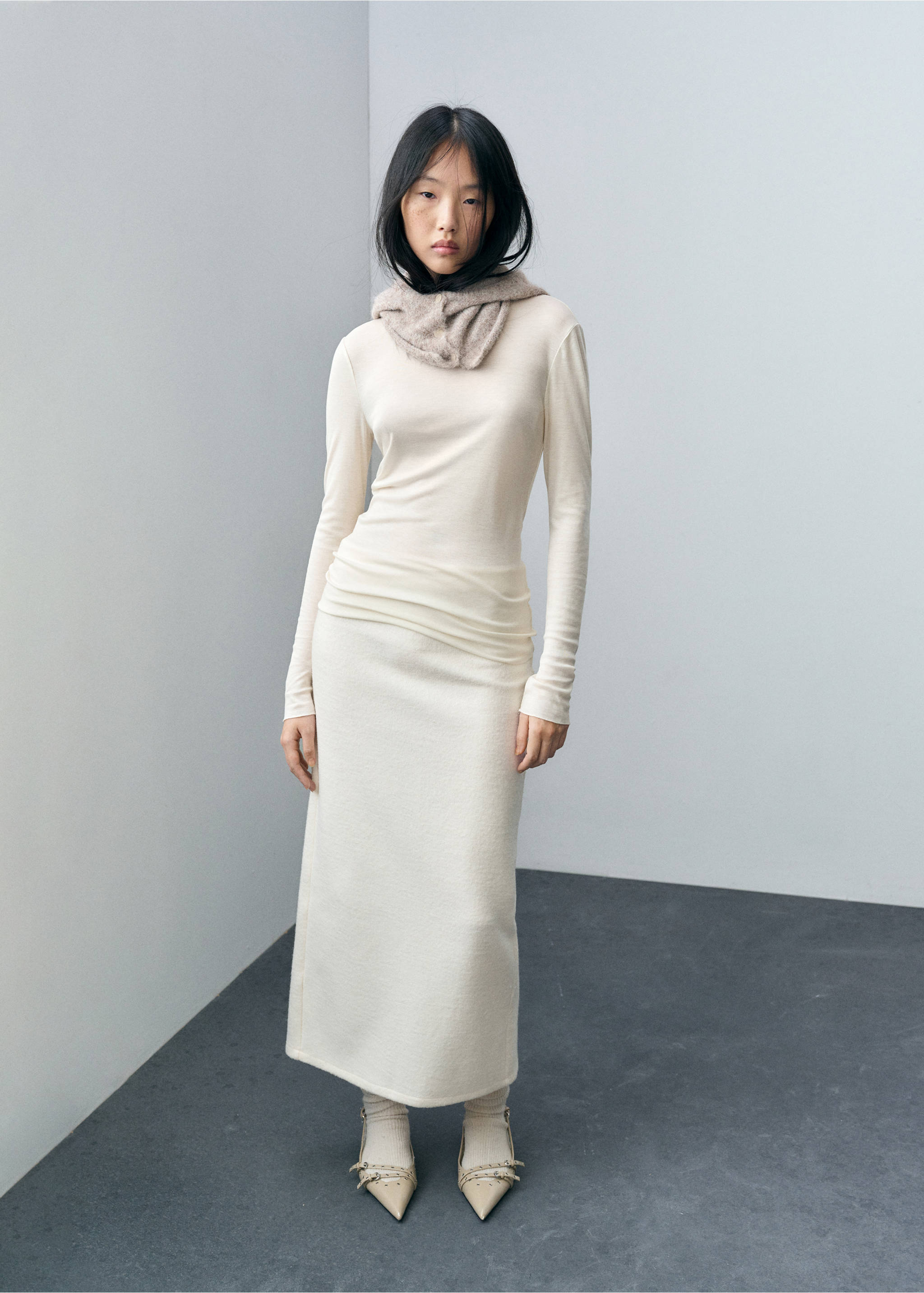 Long-sleeved t-shirt with perkins neck - General plane, Ecru. Ref: 87023282-00.