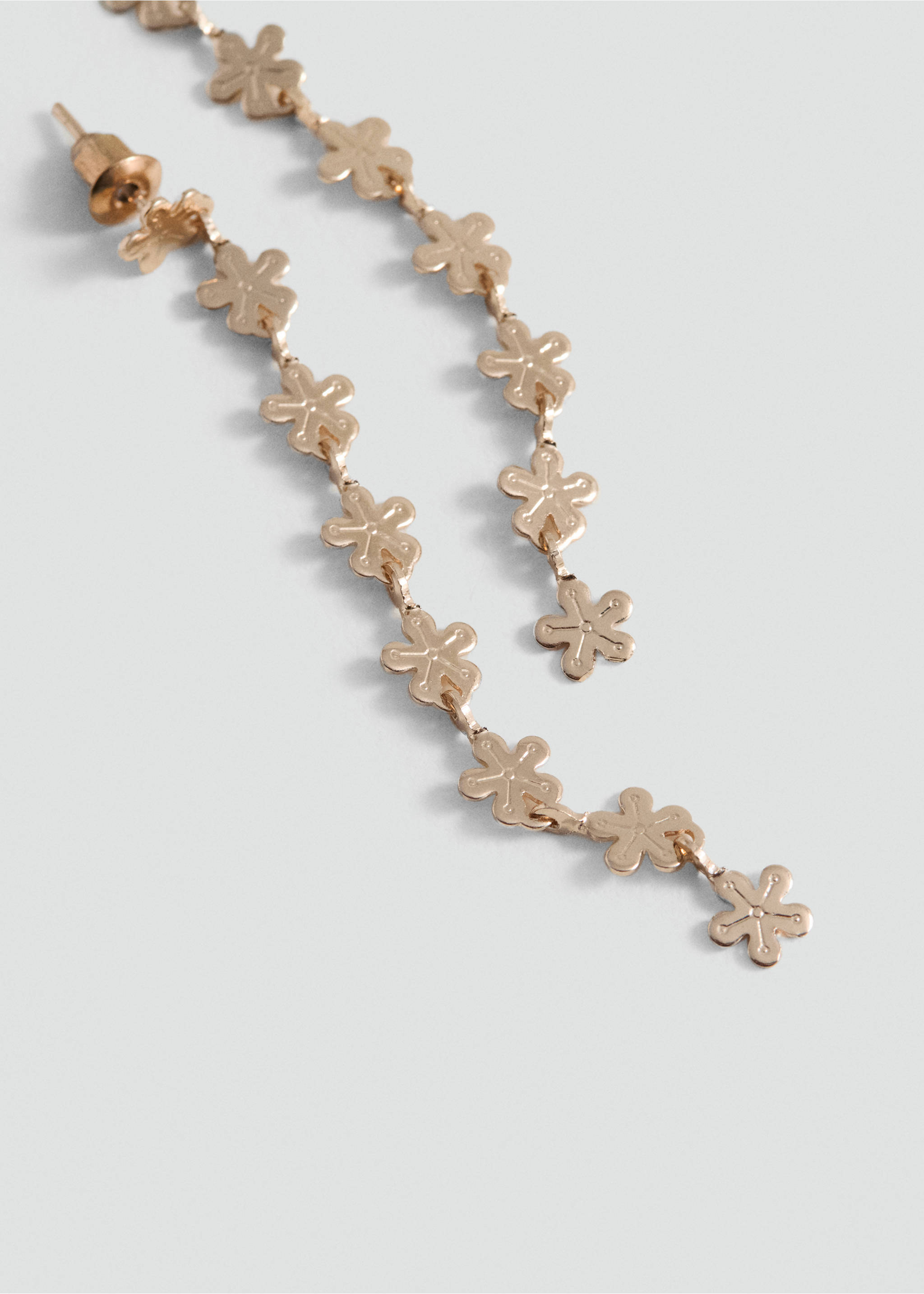 Flower pendant earrings - Medium plane, Gold. Ref: 87023283-00.