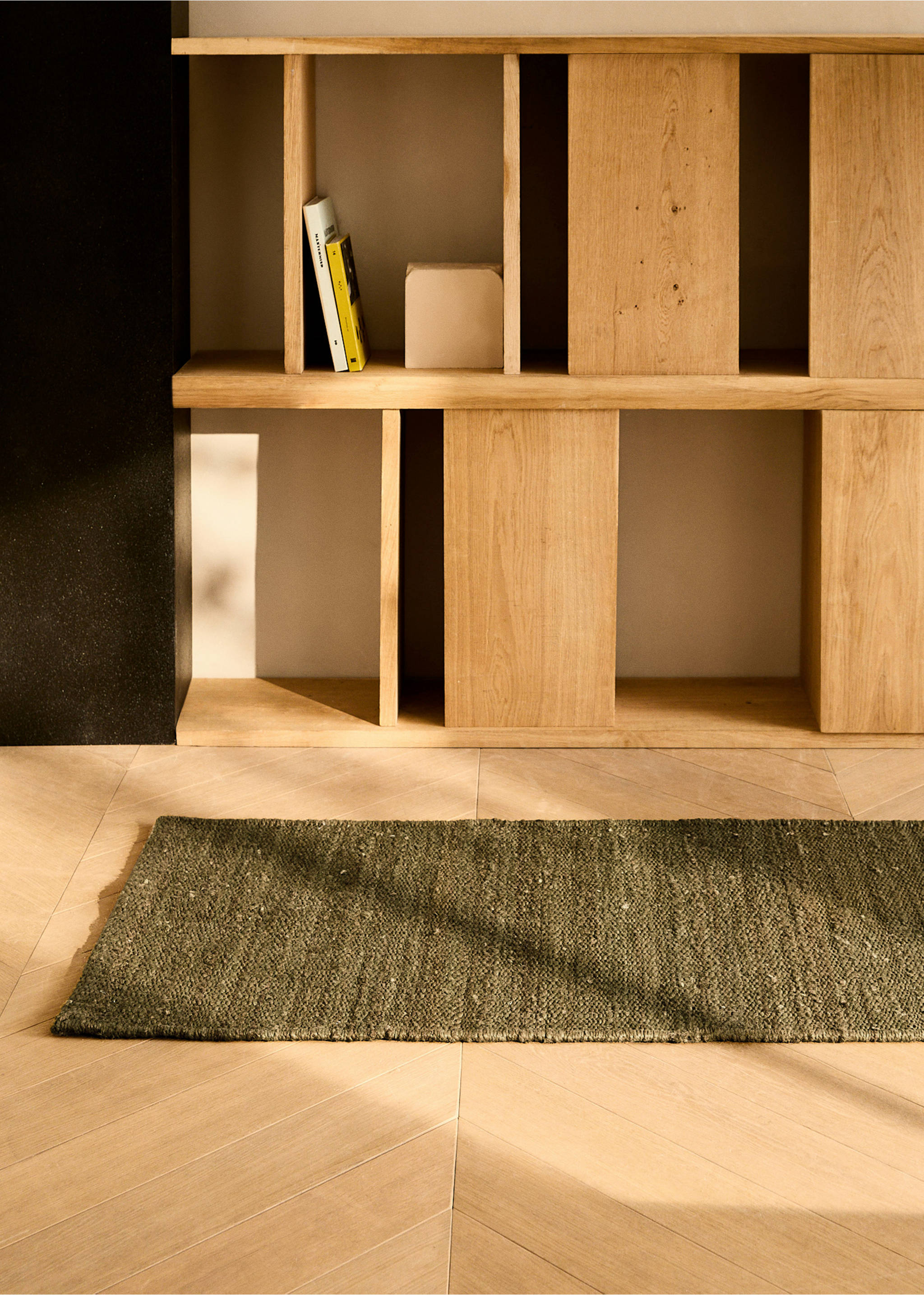 Braided overdyed jute rug - General plane, Mustard. Ref: 87023298-00.