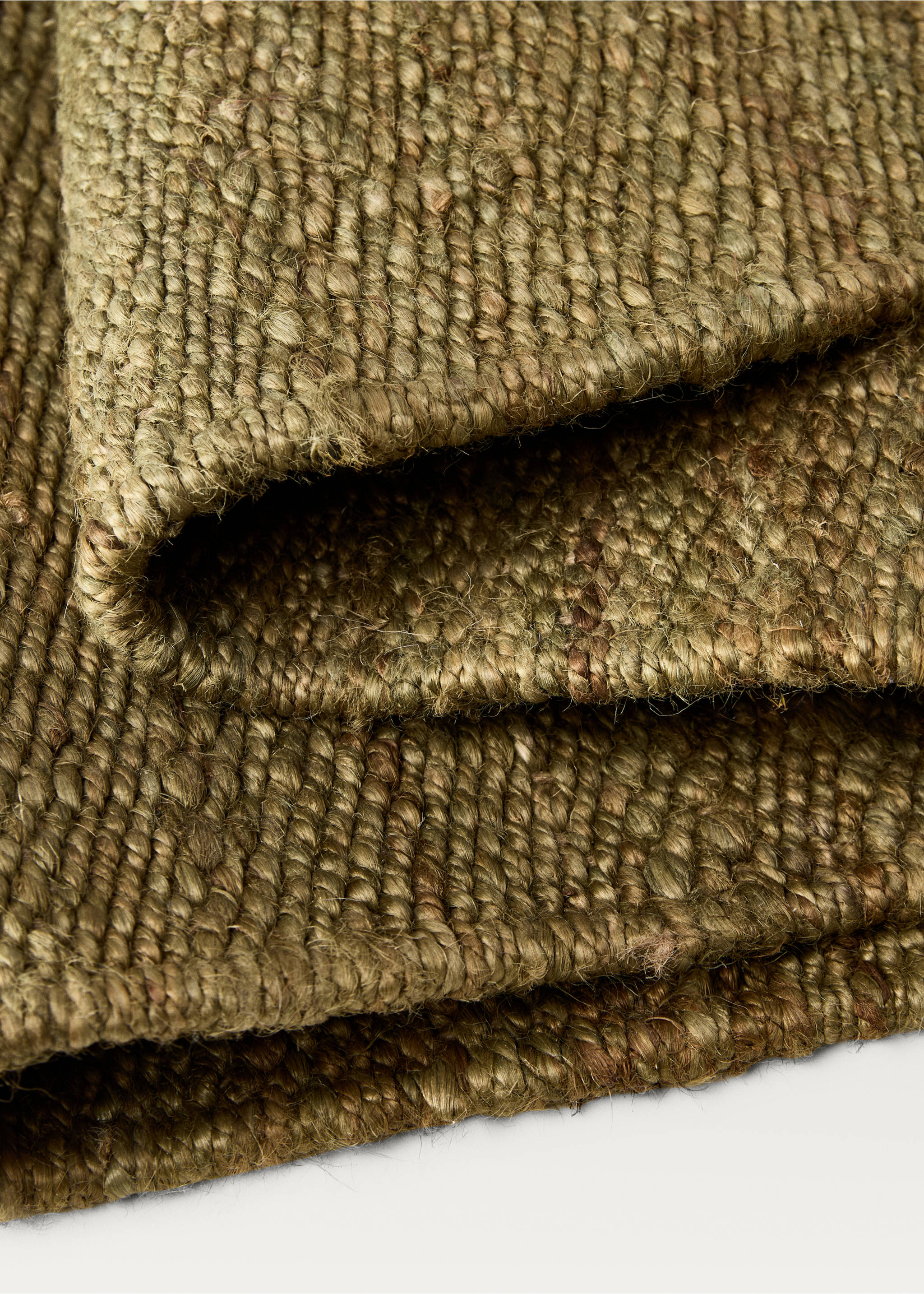 Braided overdyed jute rug - Details of the article 1, Mustard. Ref: 87023298-00.