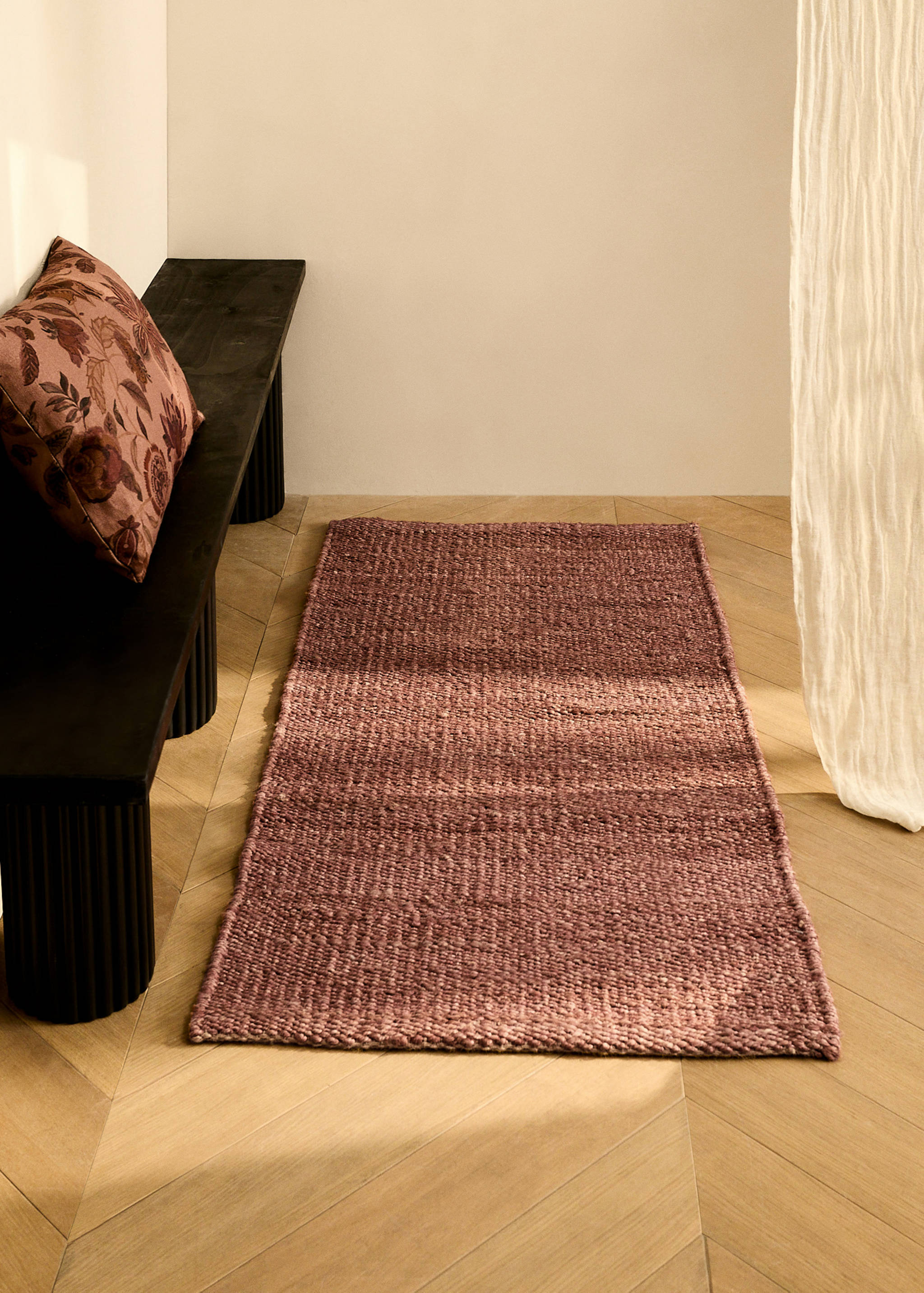 Braided overdyed jute rug - General plane