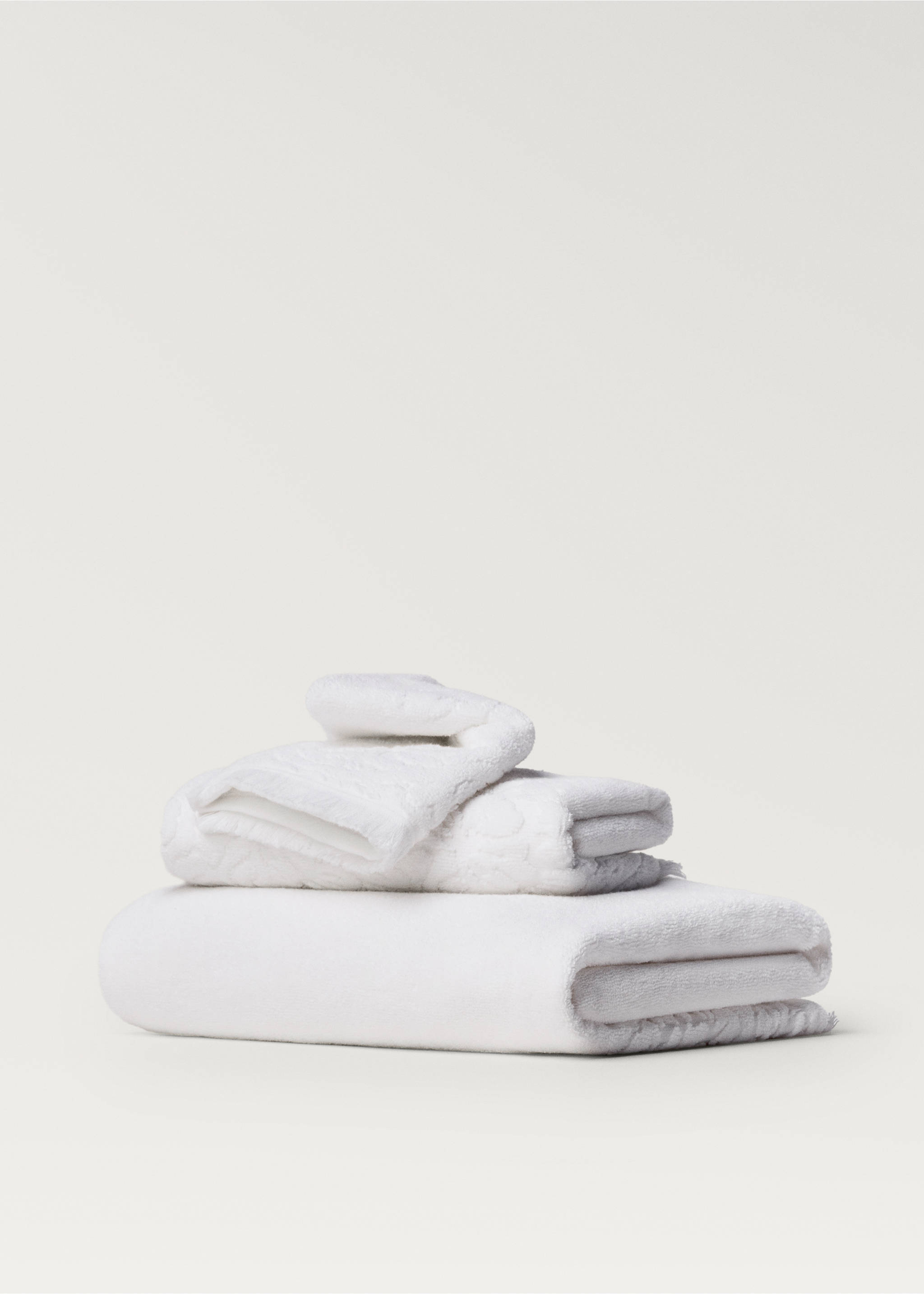 Tovallola bany sanefa floral - Article sense model, Blanc. Ref: 87023310-00.