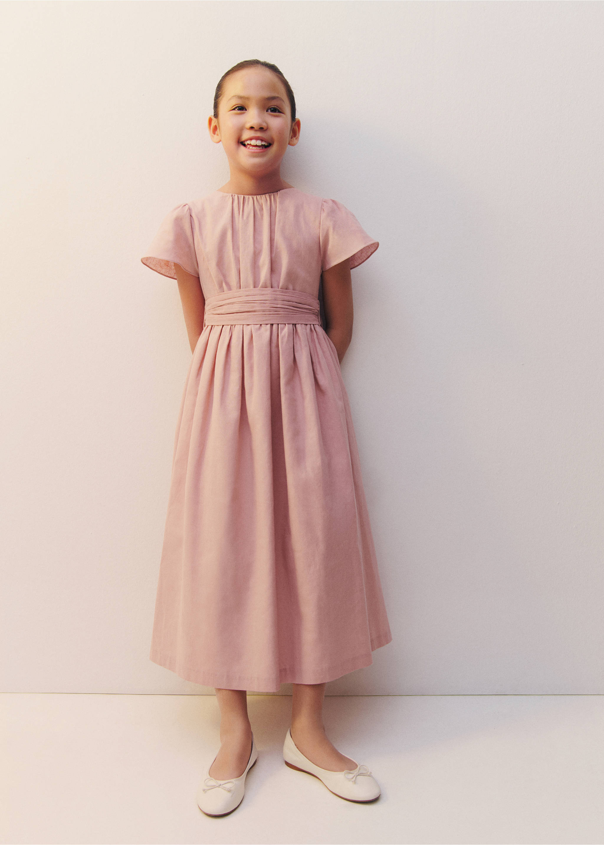 Robe lin ouverture dos - Détail de l'article 2, Rose. Ref: 87023641-00.