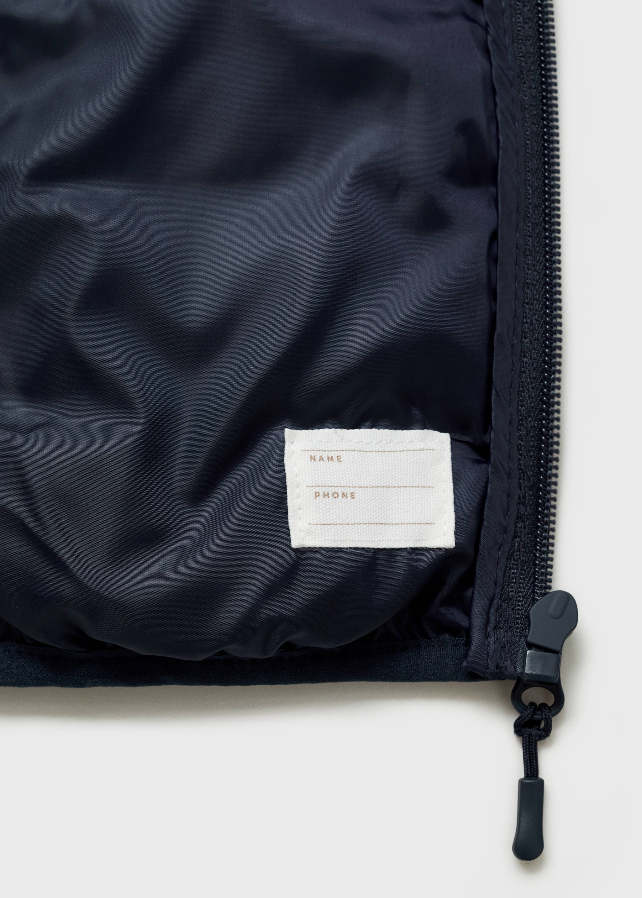 Quilted gilet - Details of the article 8