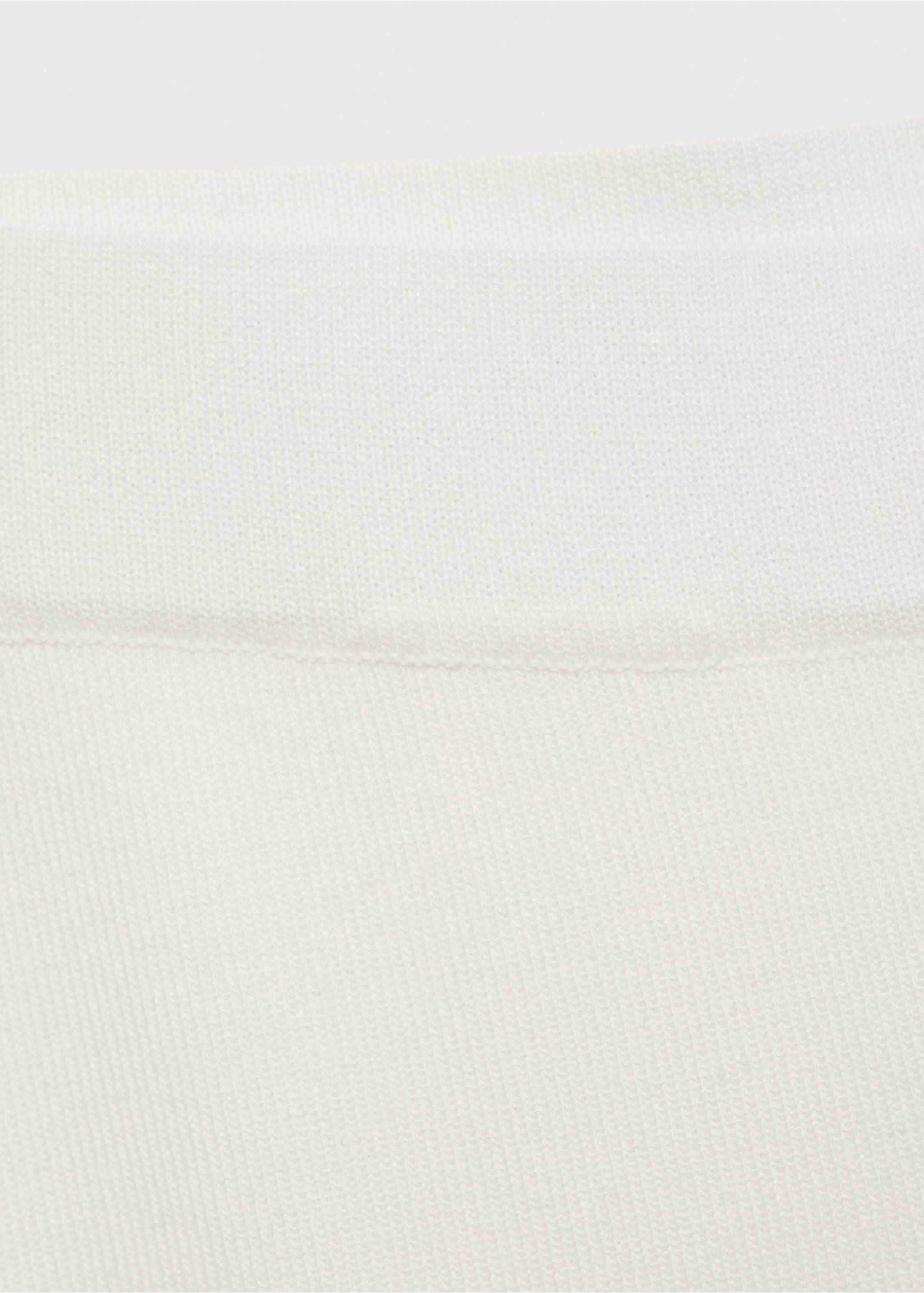 Straight knitted trousers - Details of the article 8, White. Ref: 87024064-00.