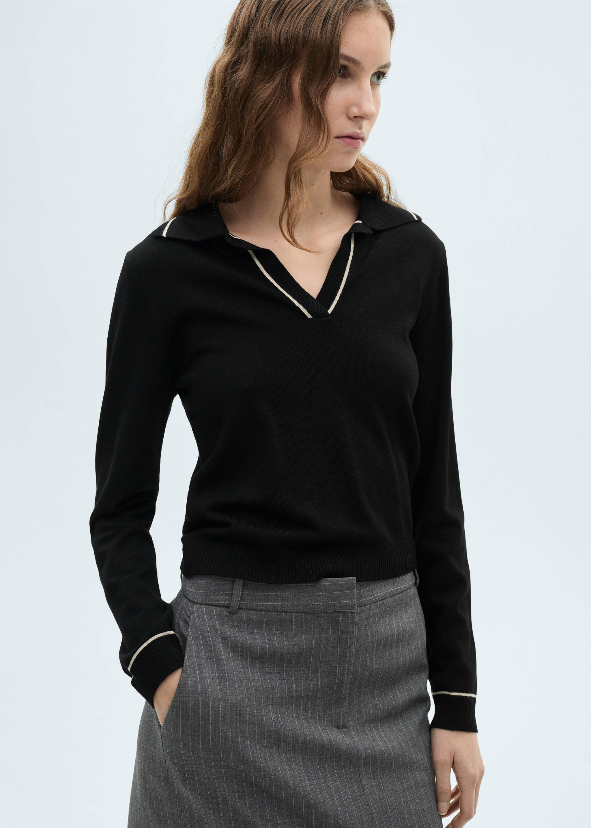 Sweater with contrasting lapels and trims - Medium plane, Black. Ref: 87024078-00.