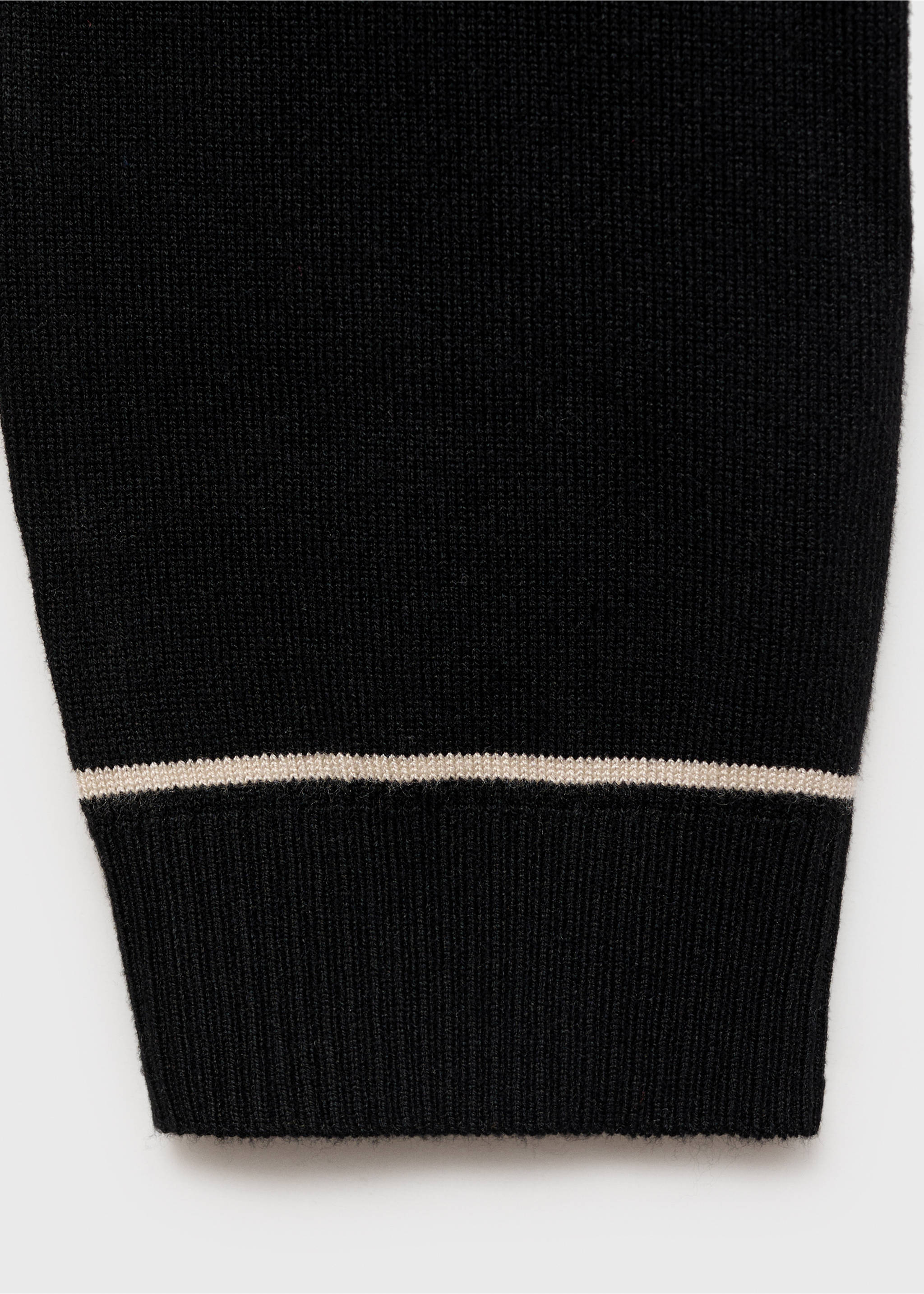 Sweater with contrasting lapels and trims - Details of the article 0, Black. Ref: 87024078-00.