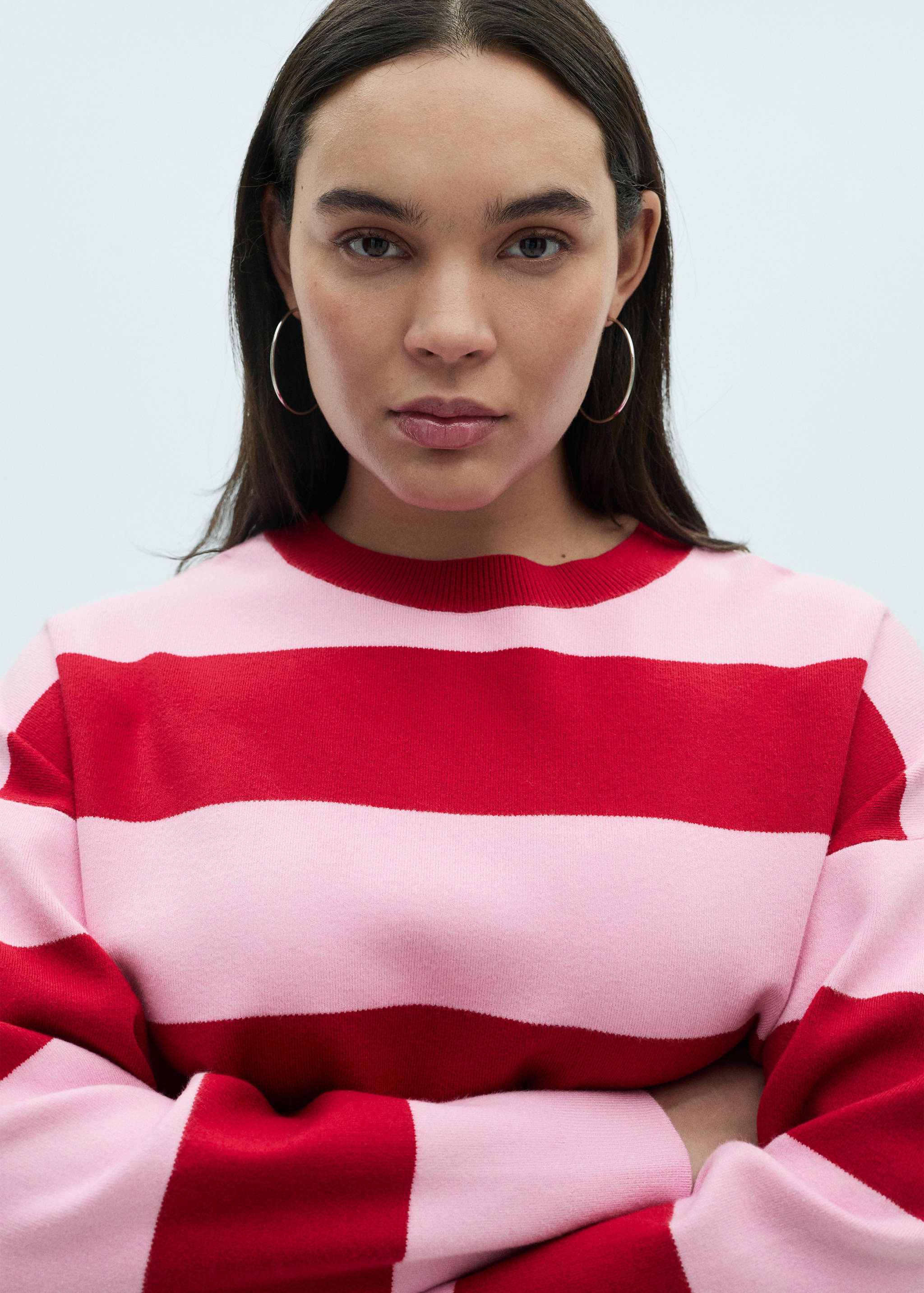 Round-neck striped sweater - Details of the article 4