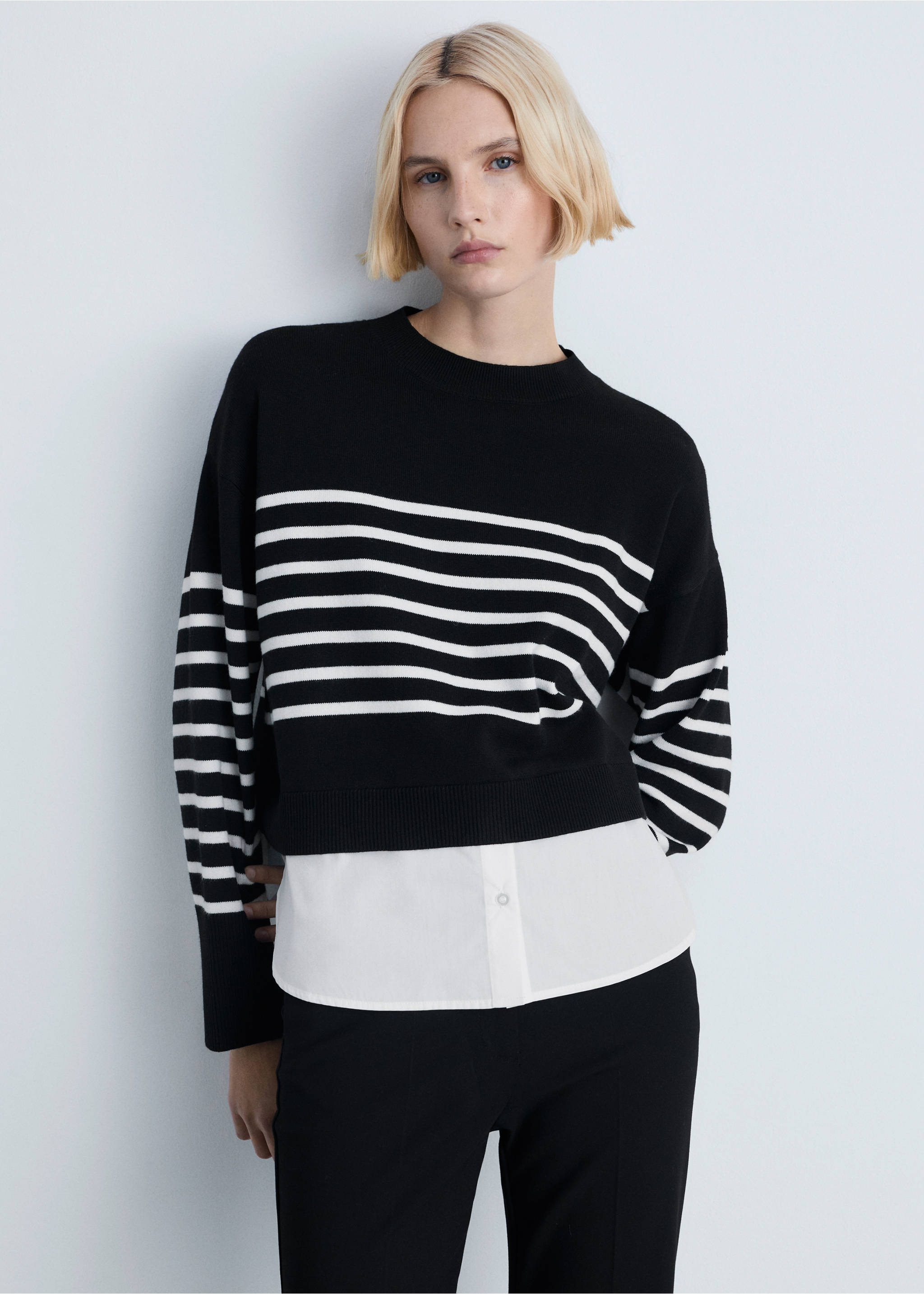 Combined knitted sweater - Medium plane, Black. Ref: 87024080-00.
