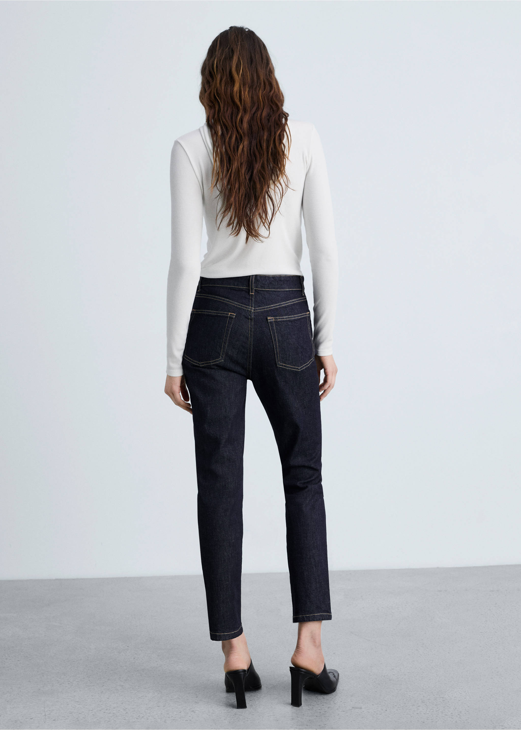 Claudia slim-fit cropped rinse-wash jeans - Reverse of the article, Open Blue. Ref: 87024082-00.