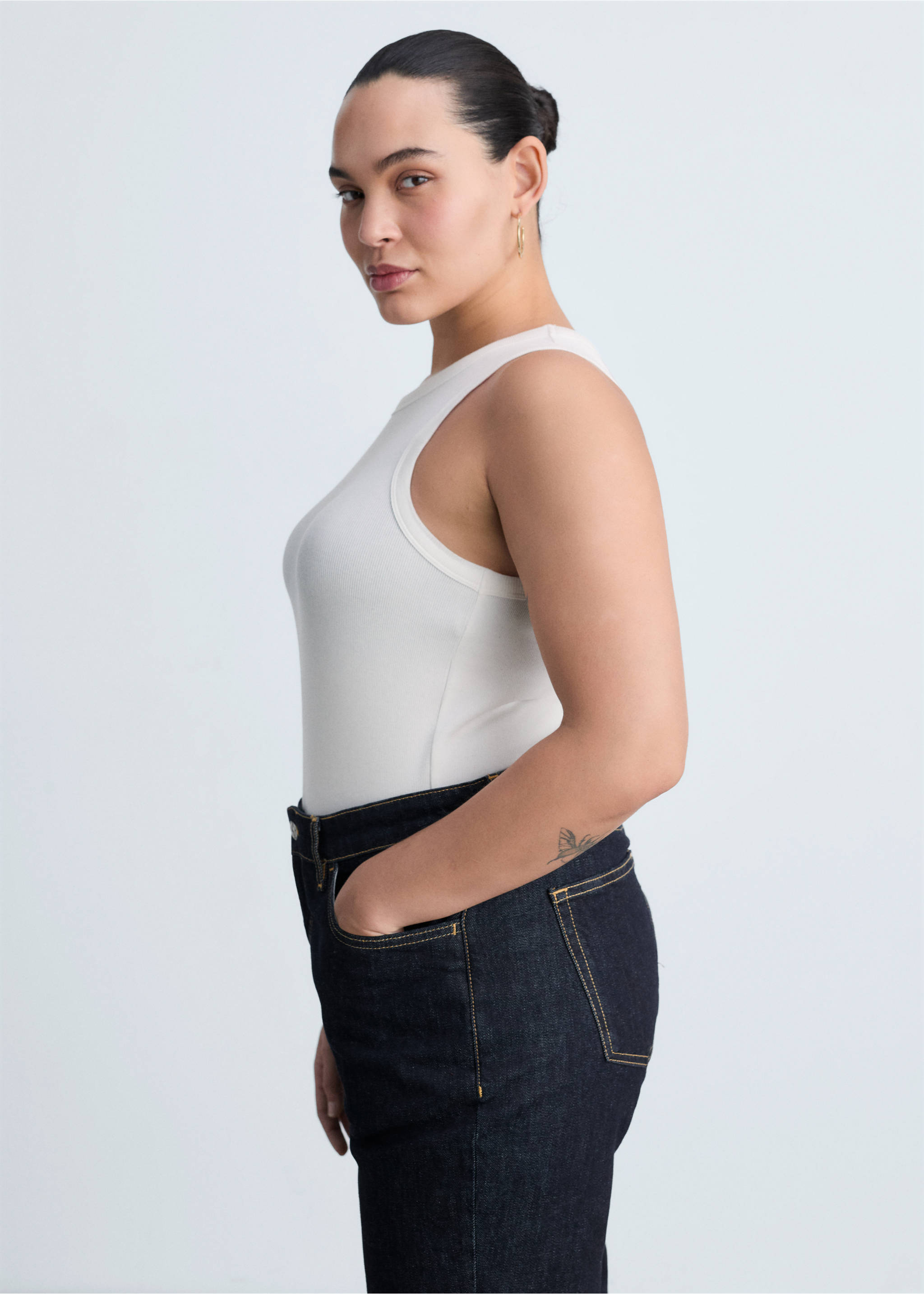 Claudia slim-fit cropped rinse-wash jeans - Details of the article 5, Open Blue. Ref: 87024082-00.