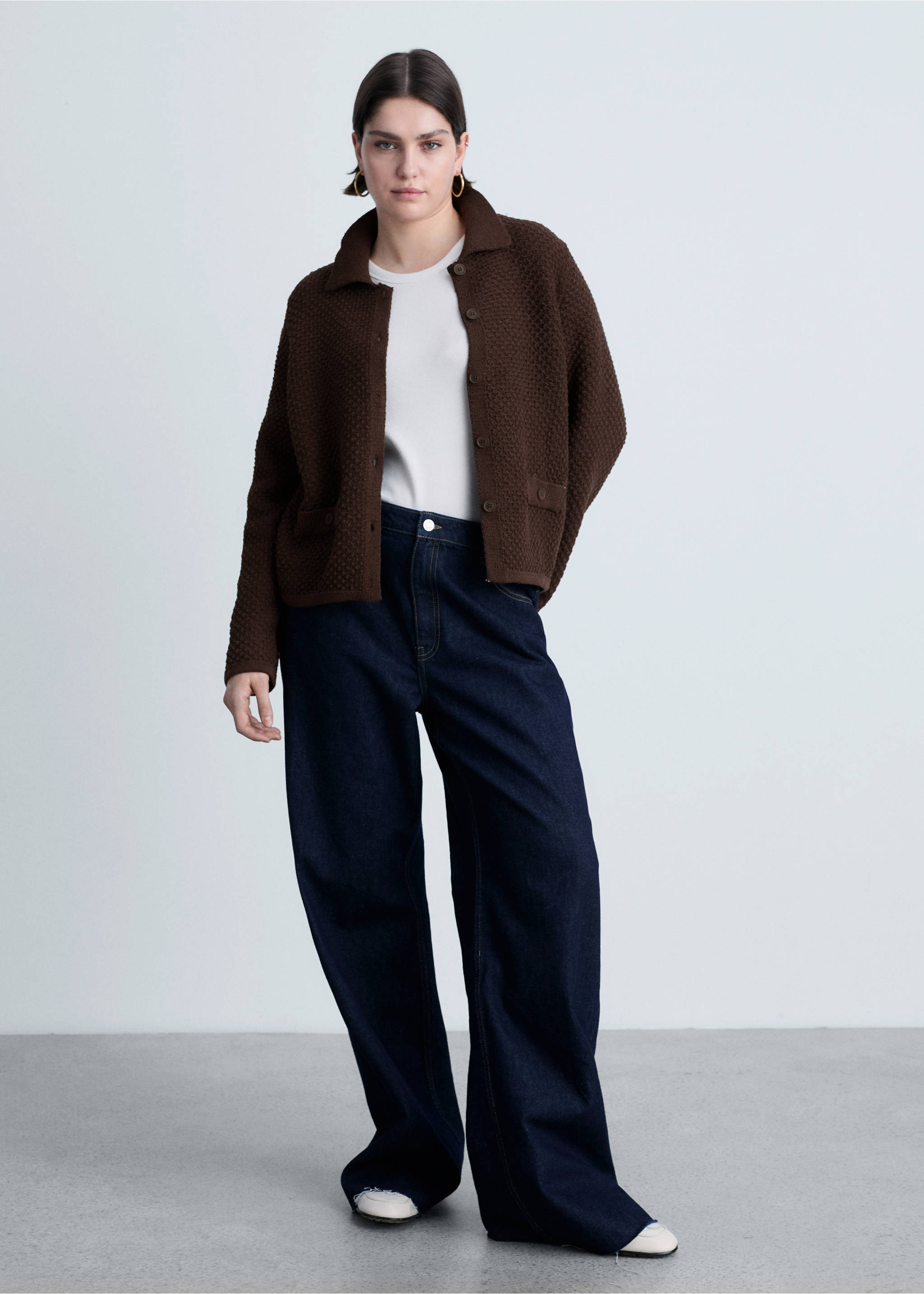 Polo-neck knitted jacket - Details of the article 3, Brown. Ref: 87024091-00.