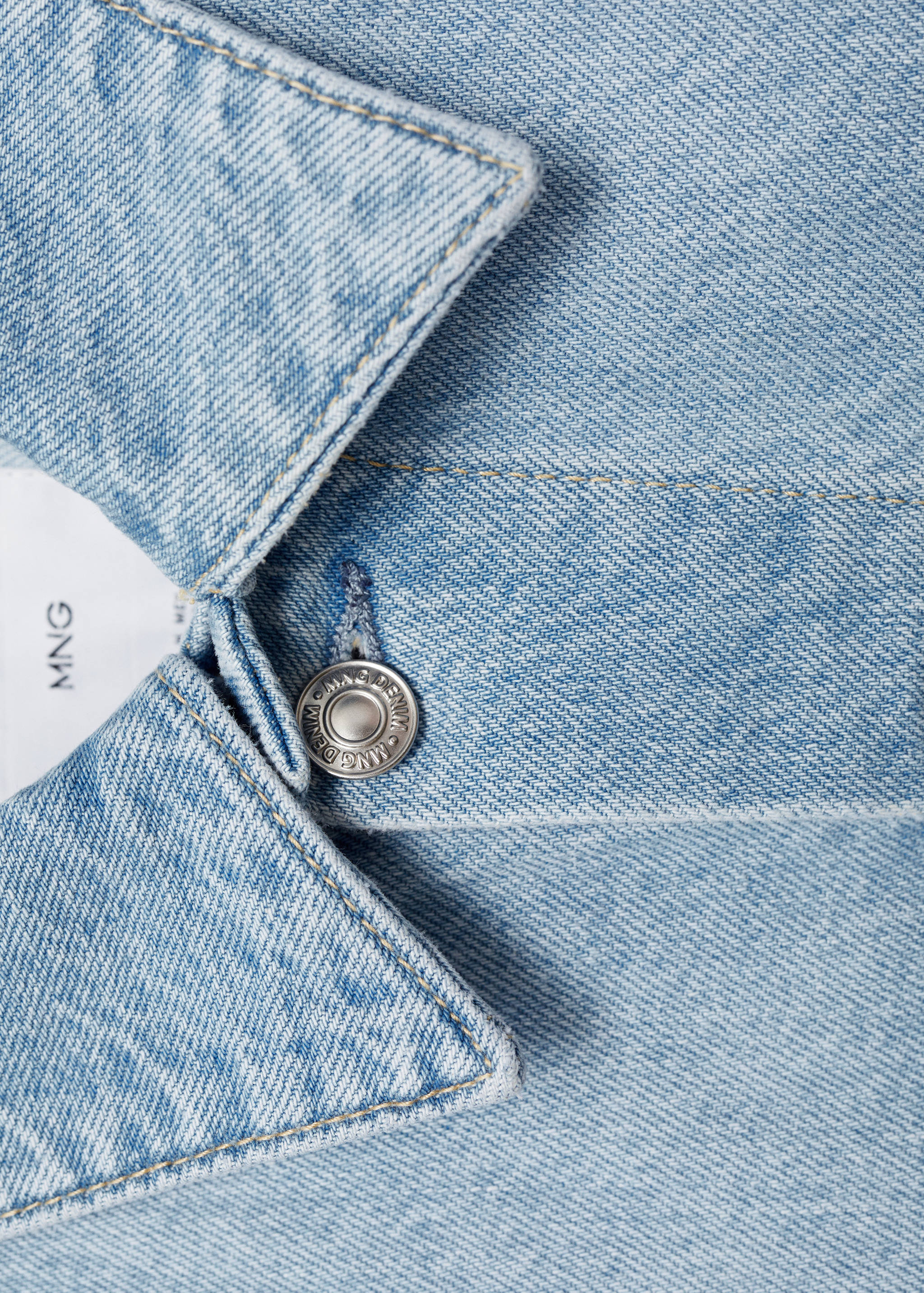 Denim jacket pockets - Details of the article 8