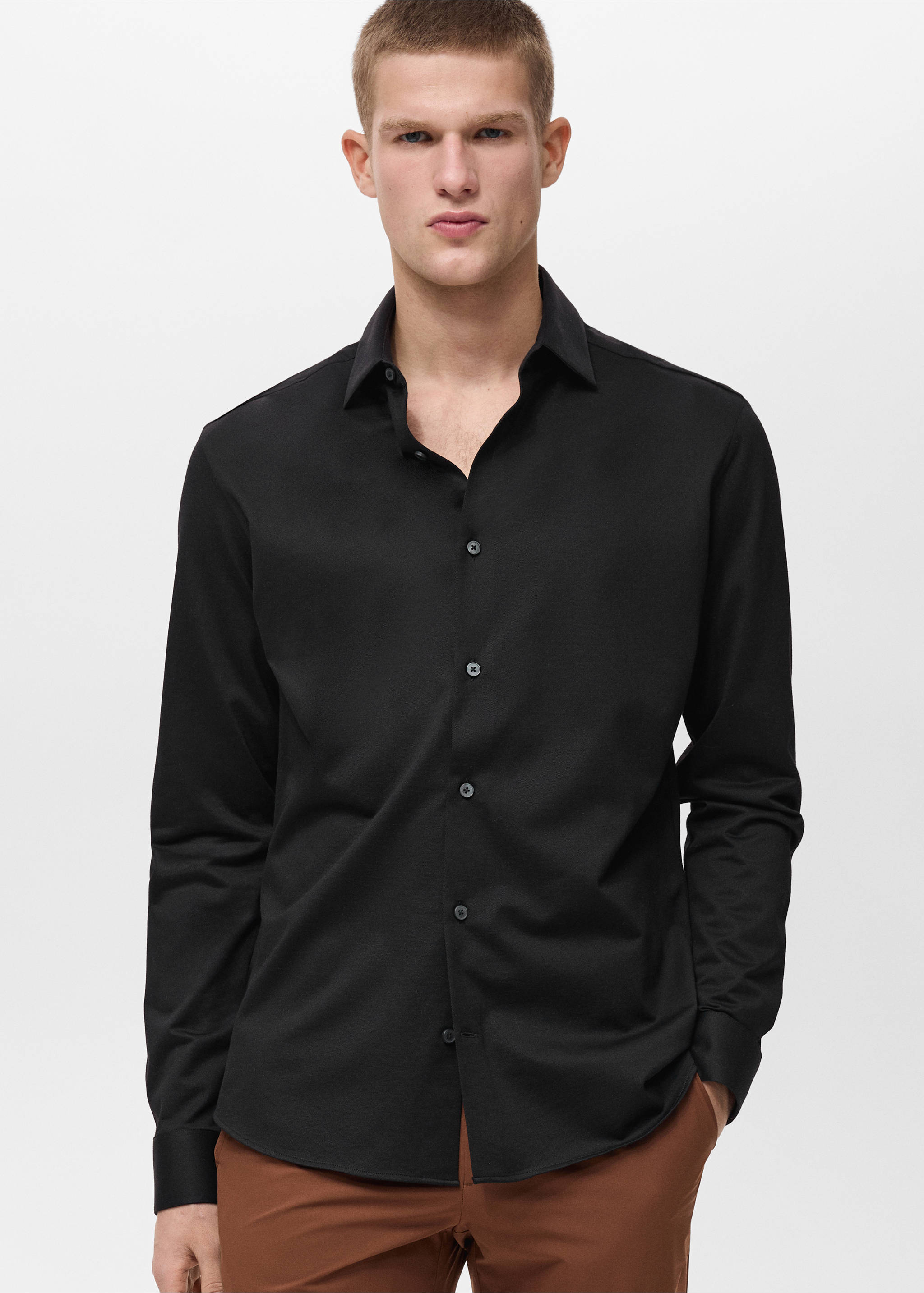 Comfort stretch non-iron shirt - Medium plane, Black. Ref: 87024408-00.