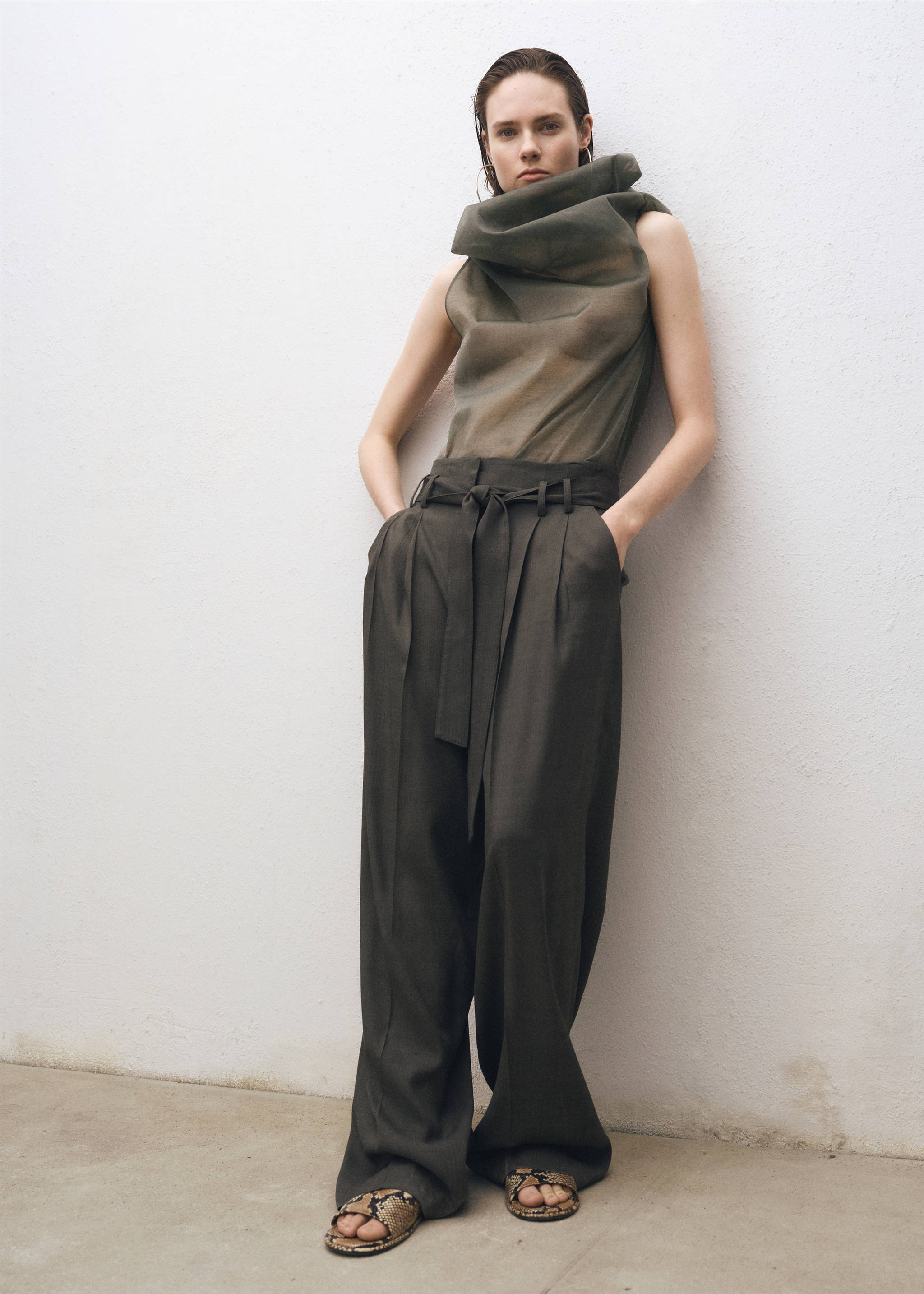 Silk blouse with asymmetrical neckline - General plane, Forest Green. Ref: 87024419-00.