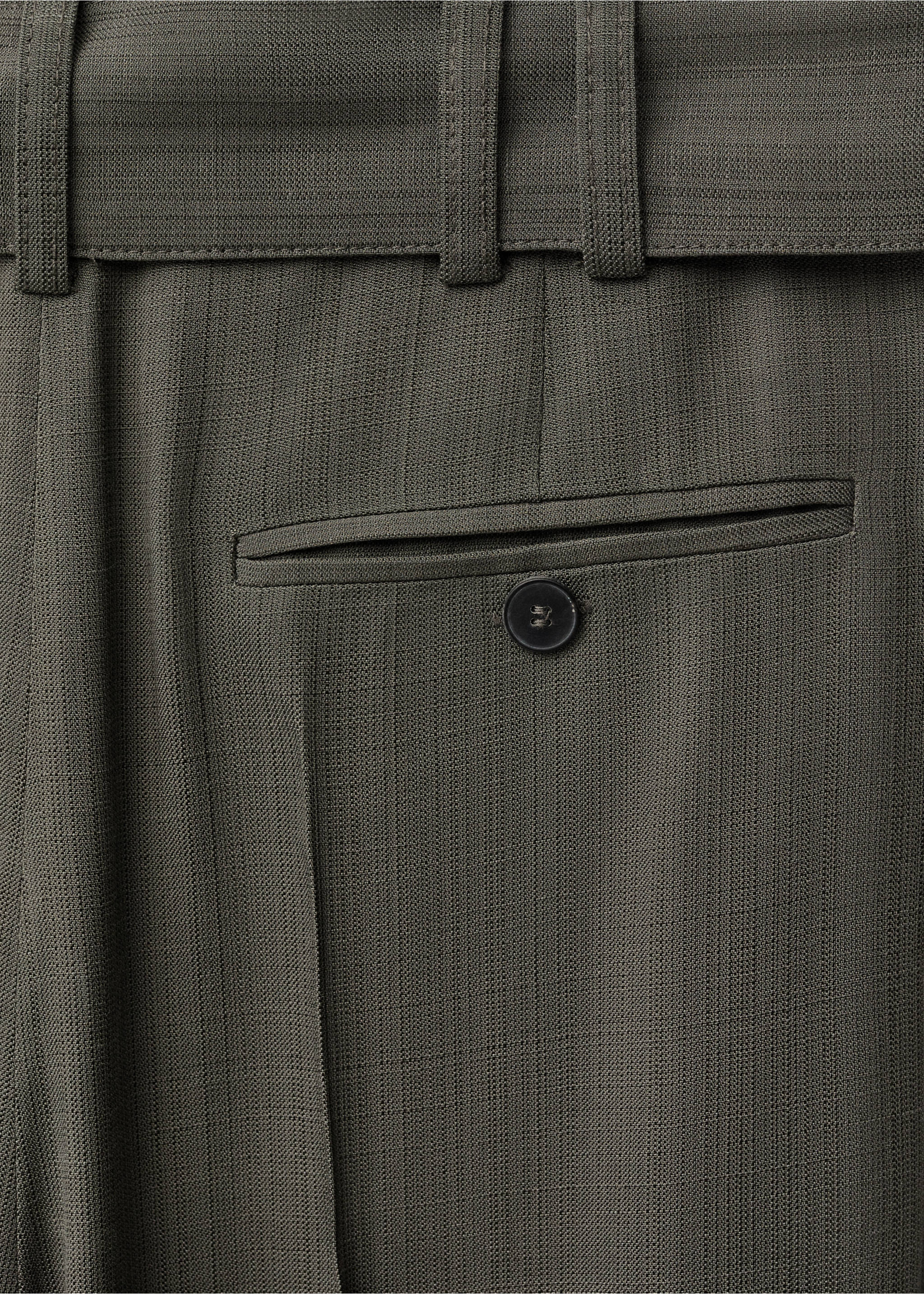 Suit trousers with belt clips - Details of the article 8, Khaki. Ref: 87024421-00.