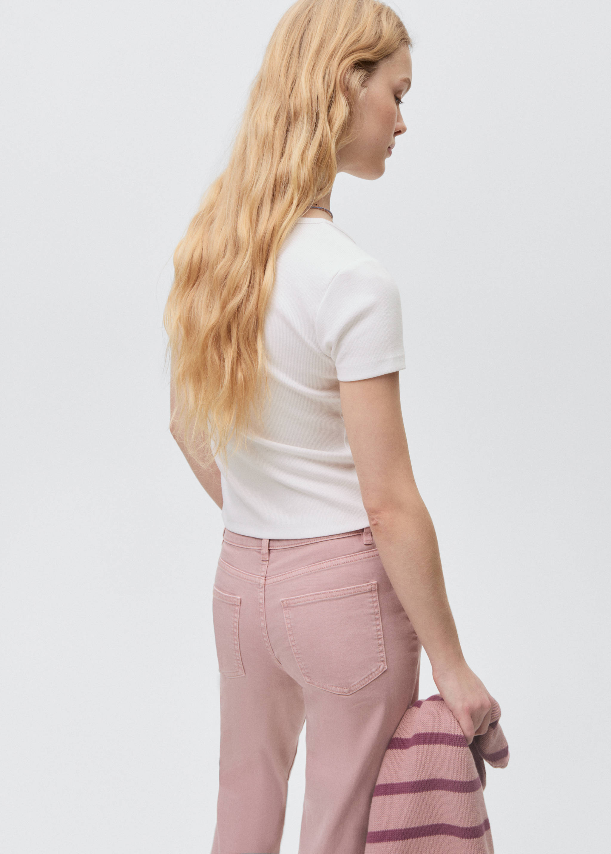 Shirt mit Ziernaht - Rückseite des Artikels