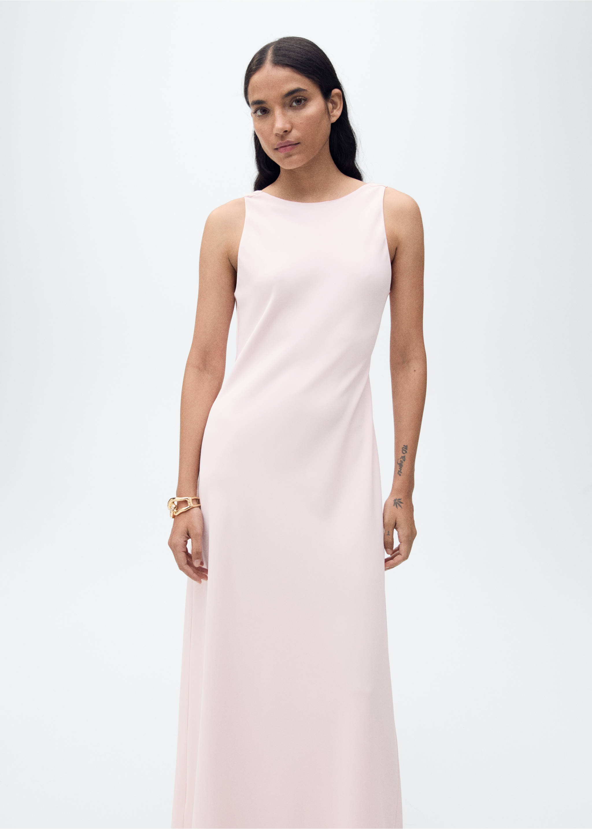 Satin dress with draped back - Medium plane, Pastel Pink. Ref: 87025727-00.