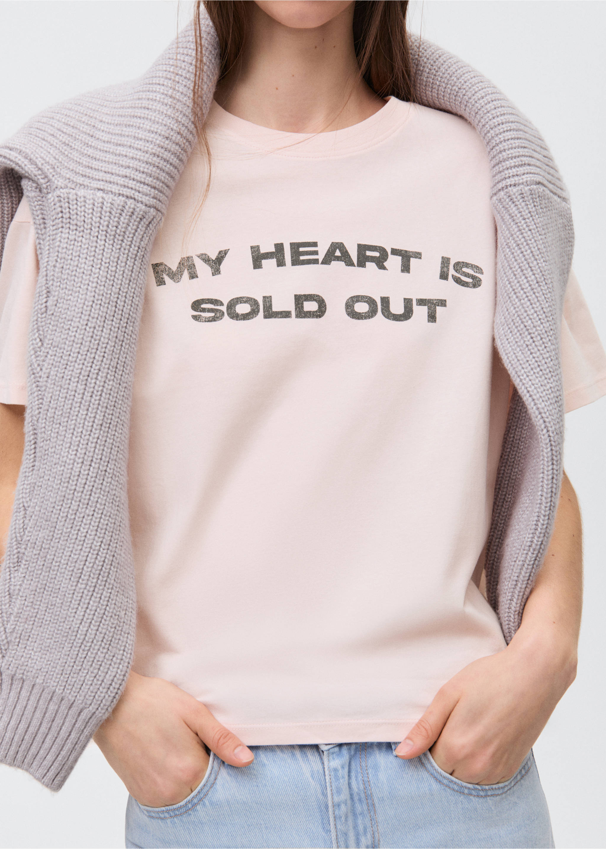 Short-sleeved t-shirt with message - Details of the article 6, Pastel Pink. Ref: 87025732-00.