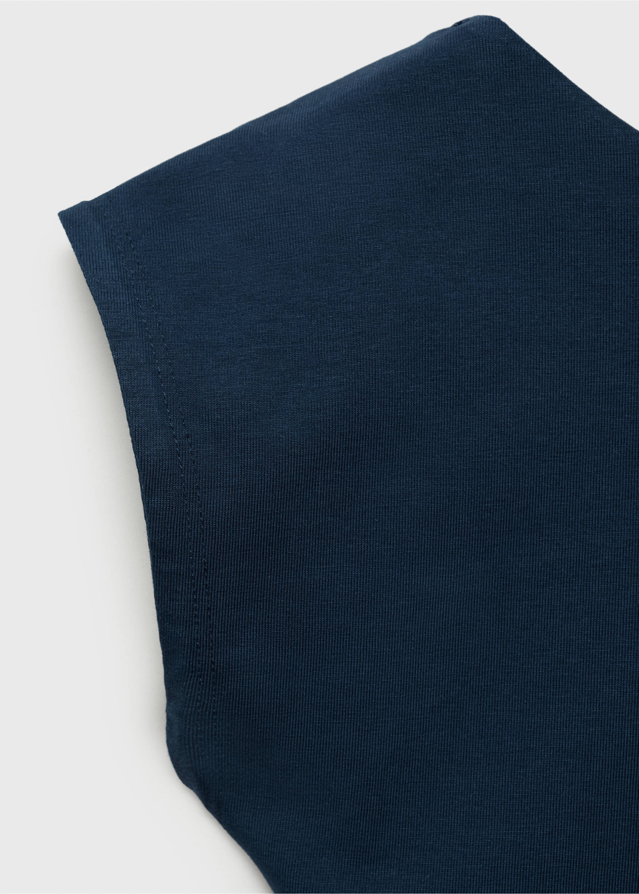 T-shirt with open back - Details of the article 0, Dark Navy. Ref: 87025733-00.