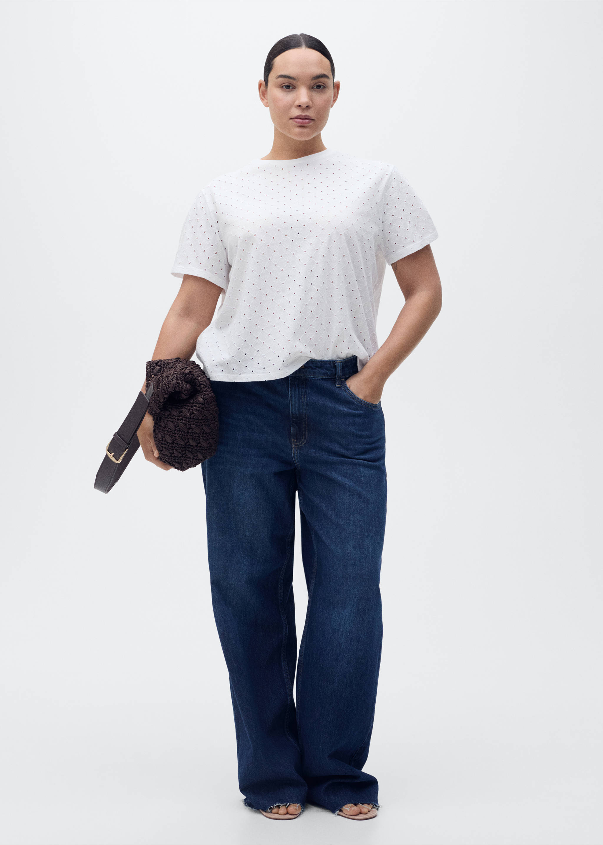 Embroidered openwork t-shirt - Details of the article 3, White. Ref: 87025747-00.