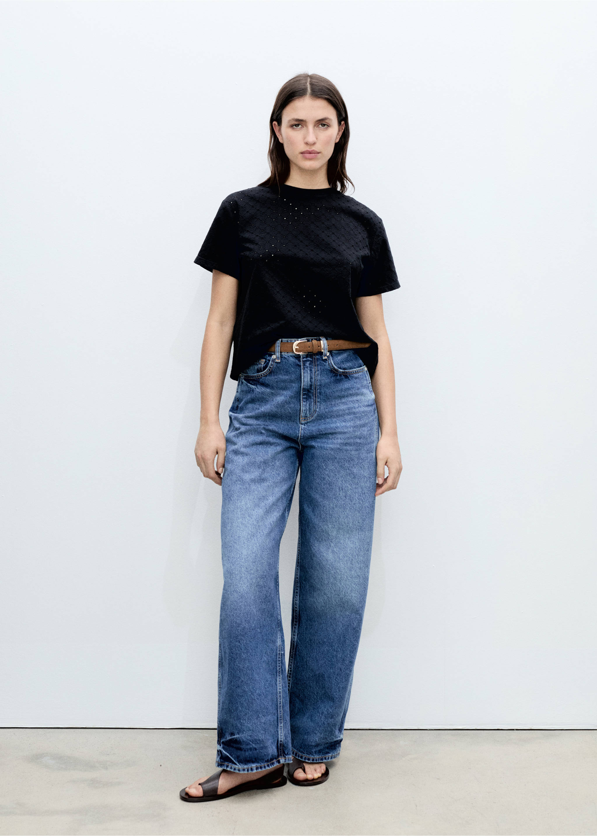 Embroidered openwork t-shirt - General plane, Black. Ref: 87025747-00.