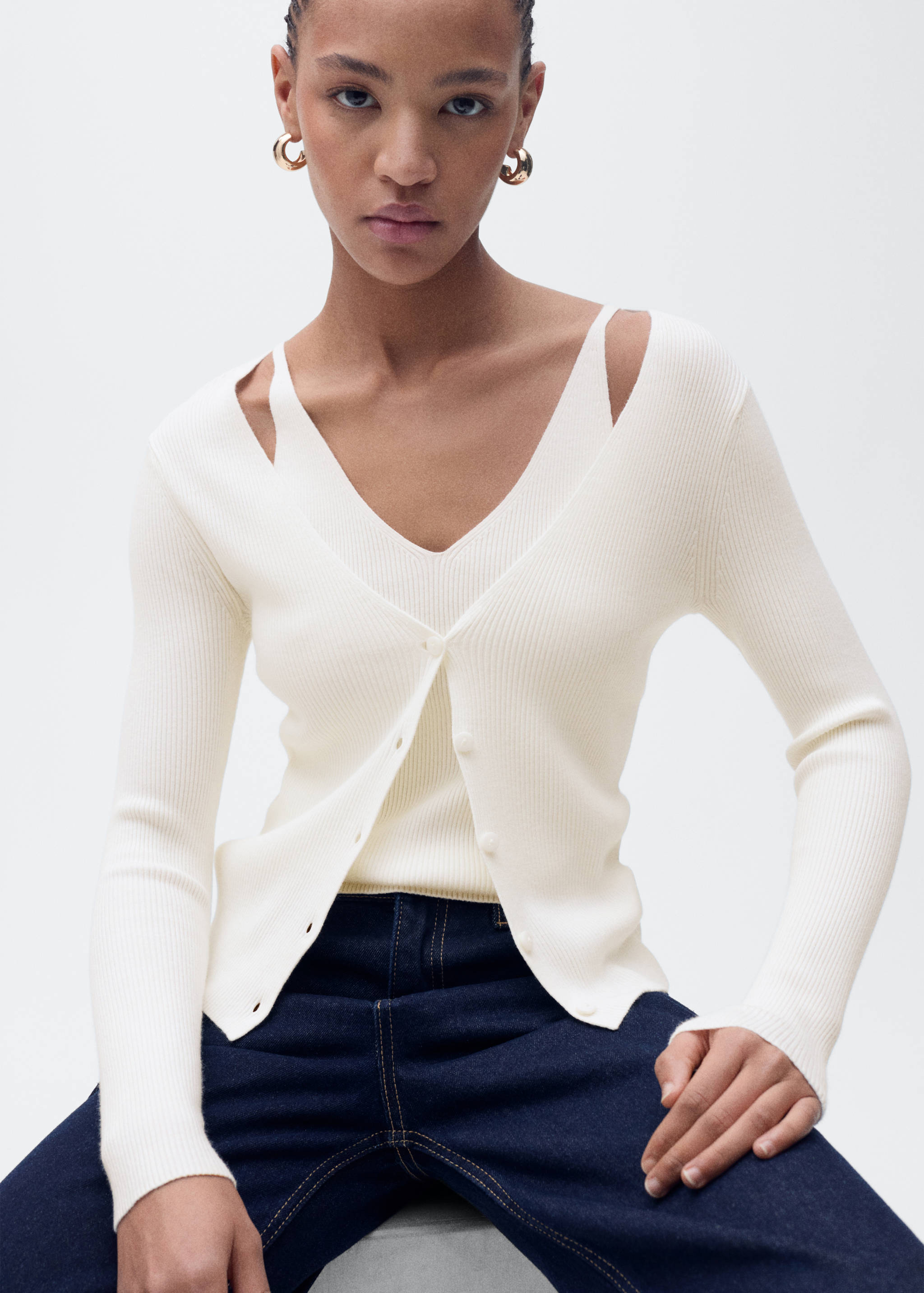 Combined V-neck knitted cardigan - Medium plane