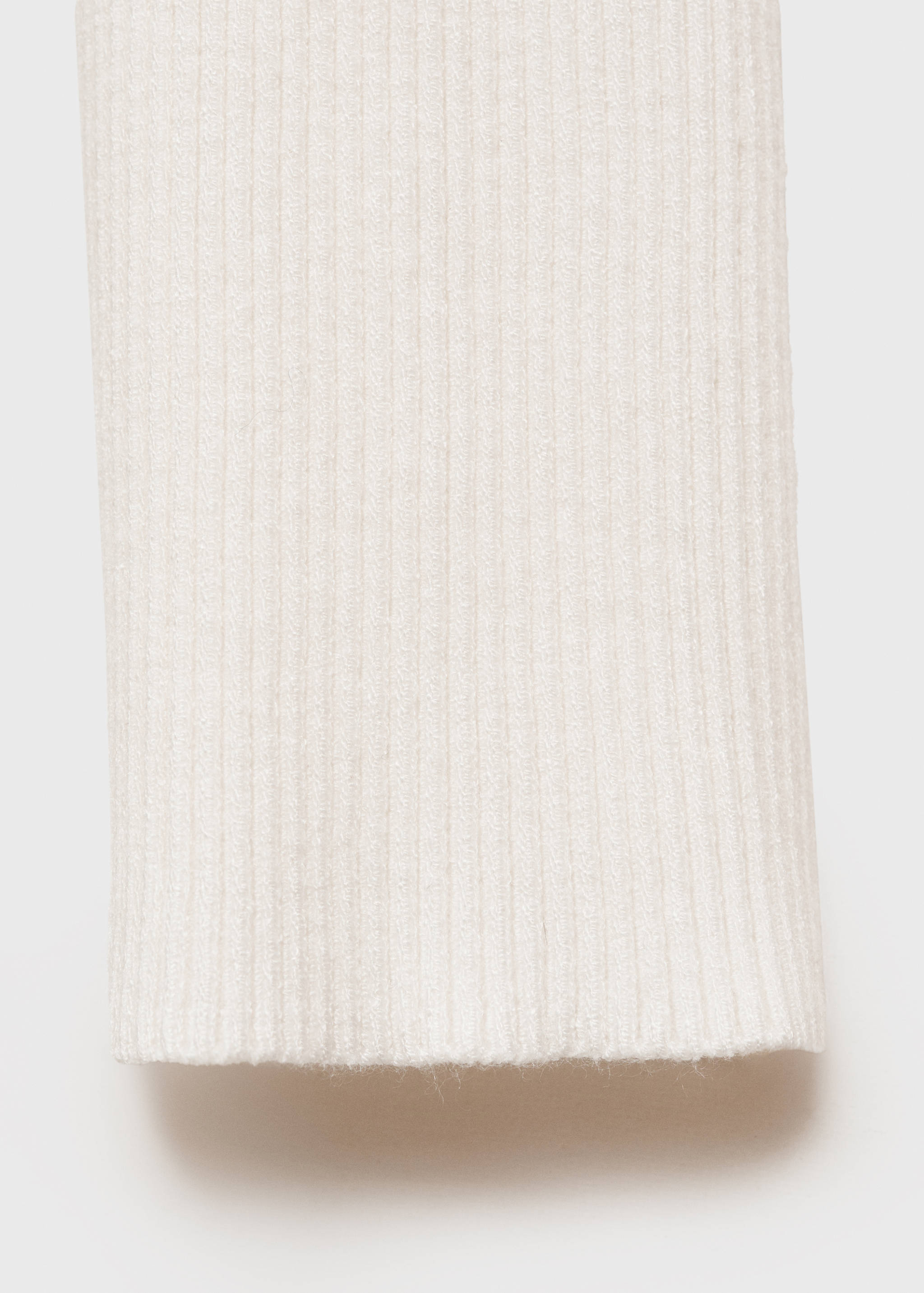 Combined V-neck knitted cardigan - Details of the article 0