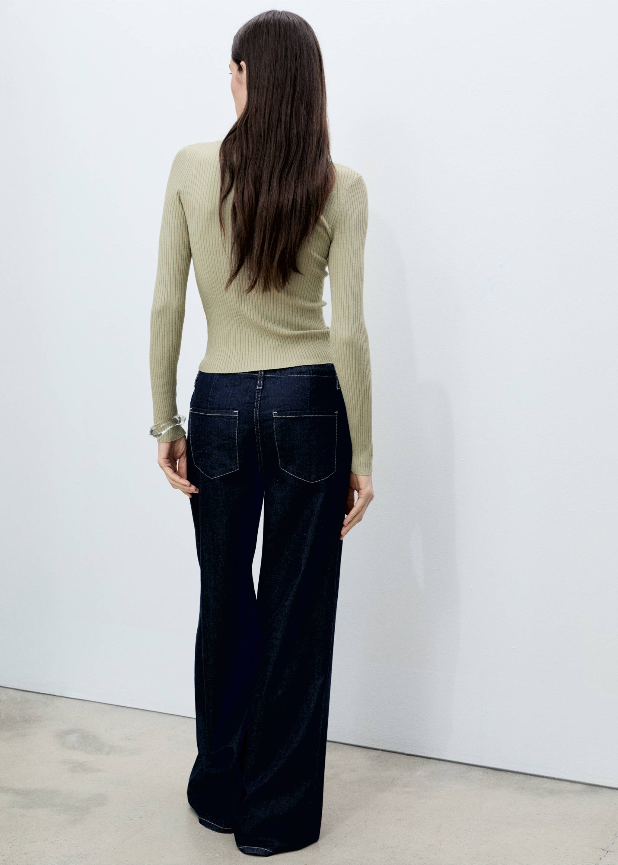 Ribbstickad tröja - Artikelns baksida, Khaki. Ref: 87025753-00.